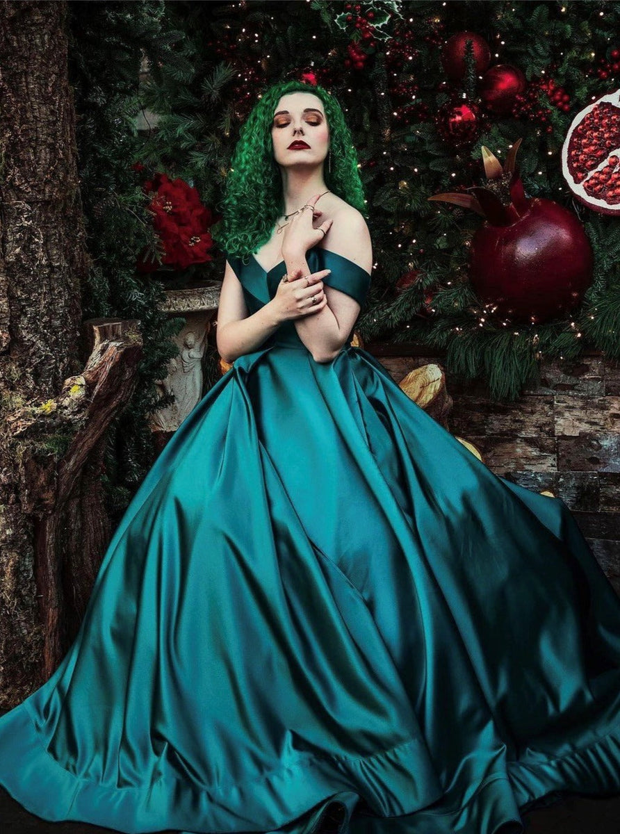 Seema Gujral | Bottle Green Crystal Gown – LIVEtheCOLLECTIVE