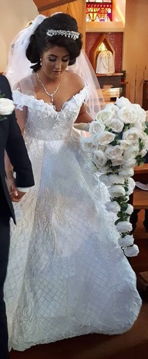 Costello lace dress2