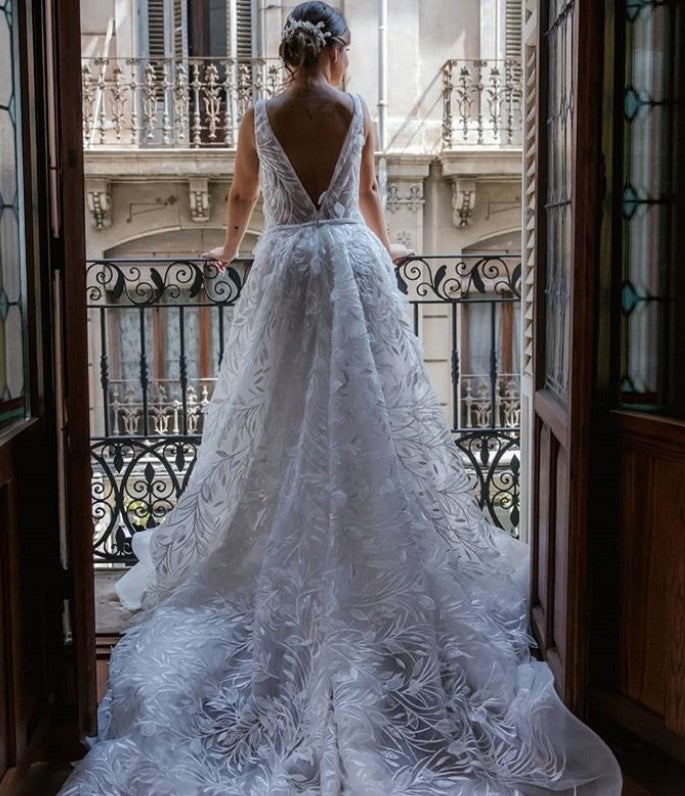 Wedding Lace Online: Leafy Splendour