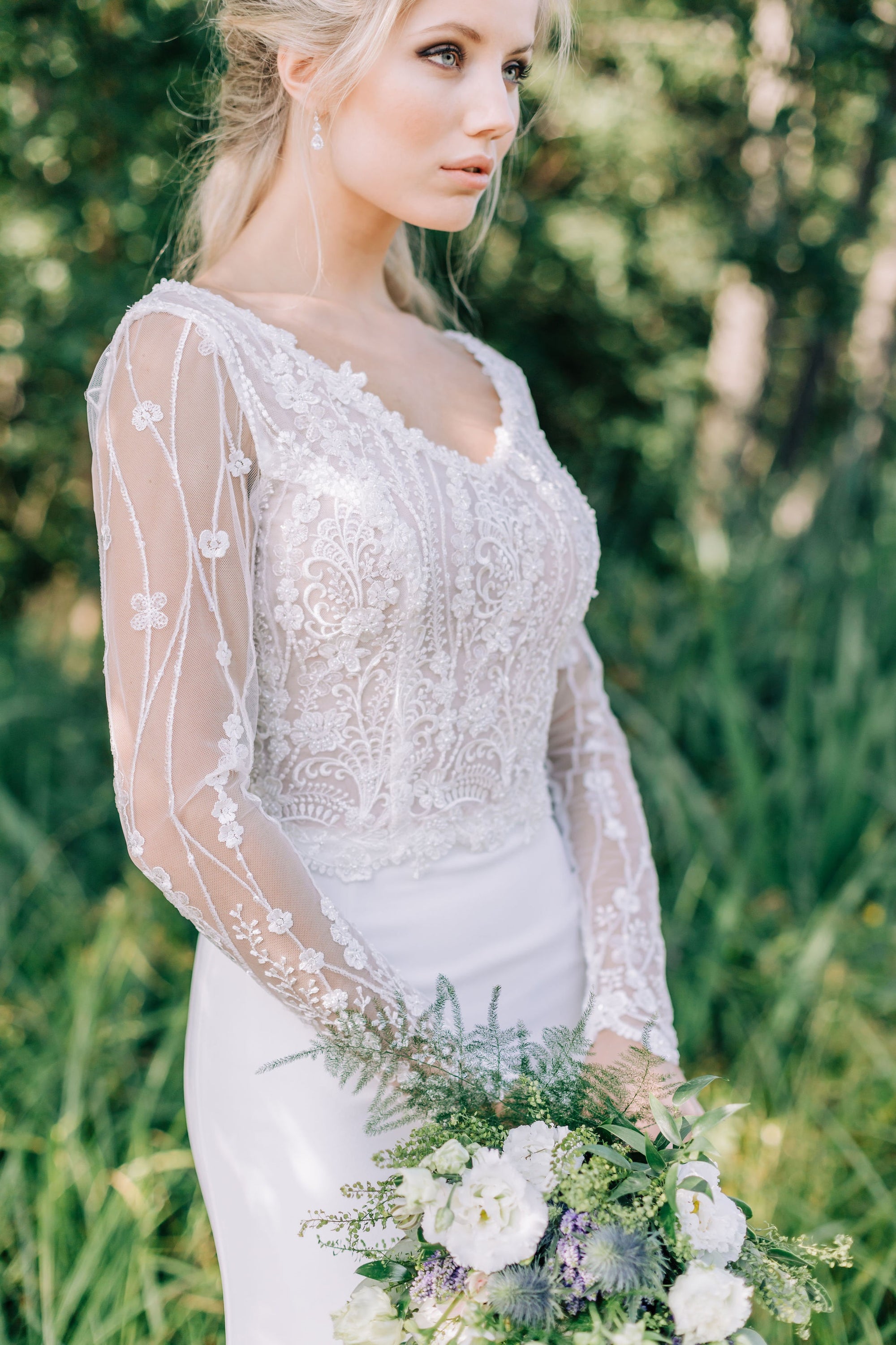 Ivory lace wedding dress with ivory embroidered lace Vera 1