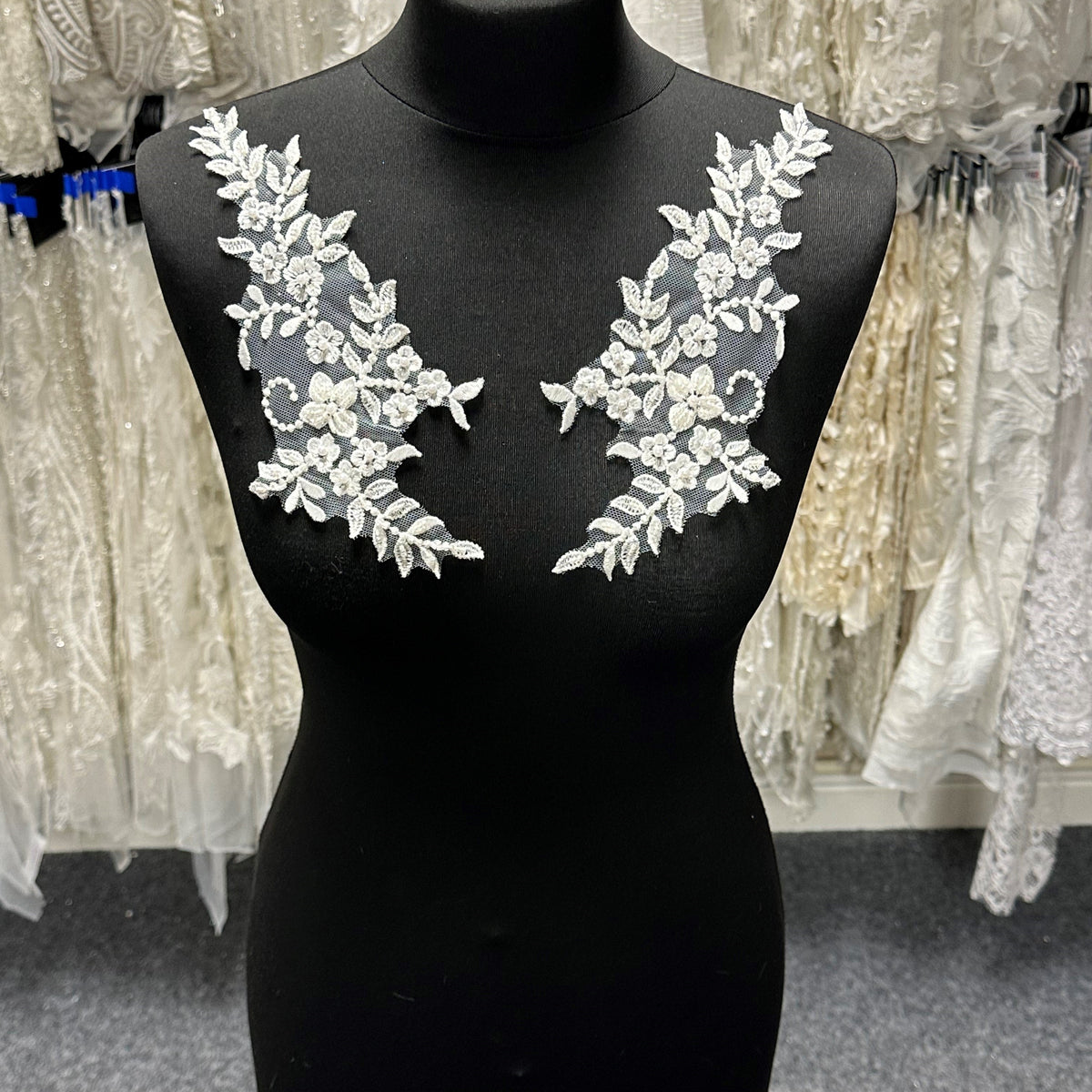 modern applique work designs for dresses Applique Work Suits: Designs, Fabrics and Patterns | Blog