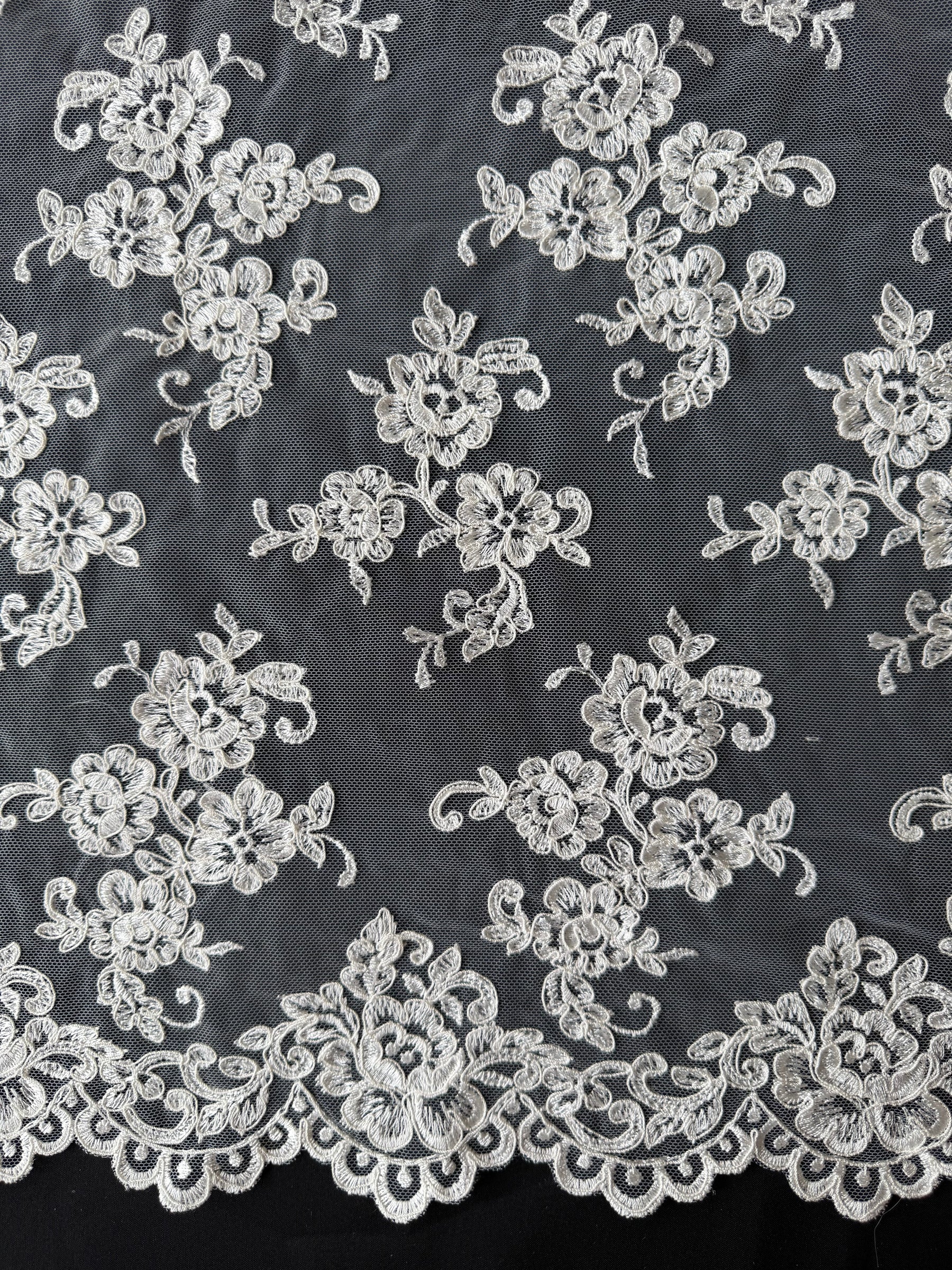 Ivory Corded Wedding Lace - P449