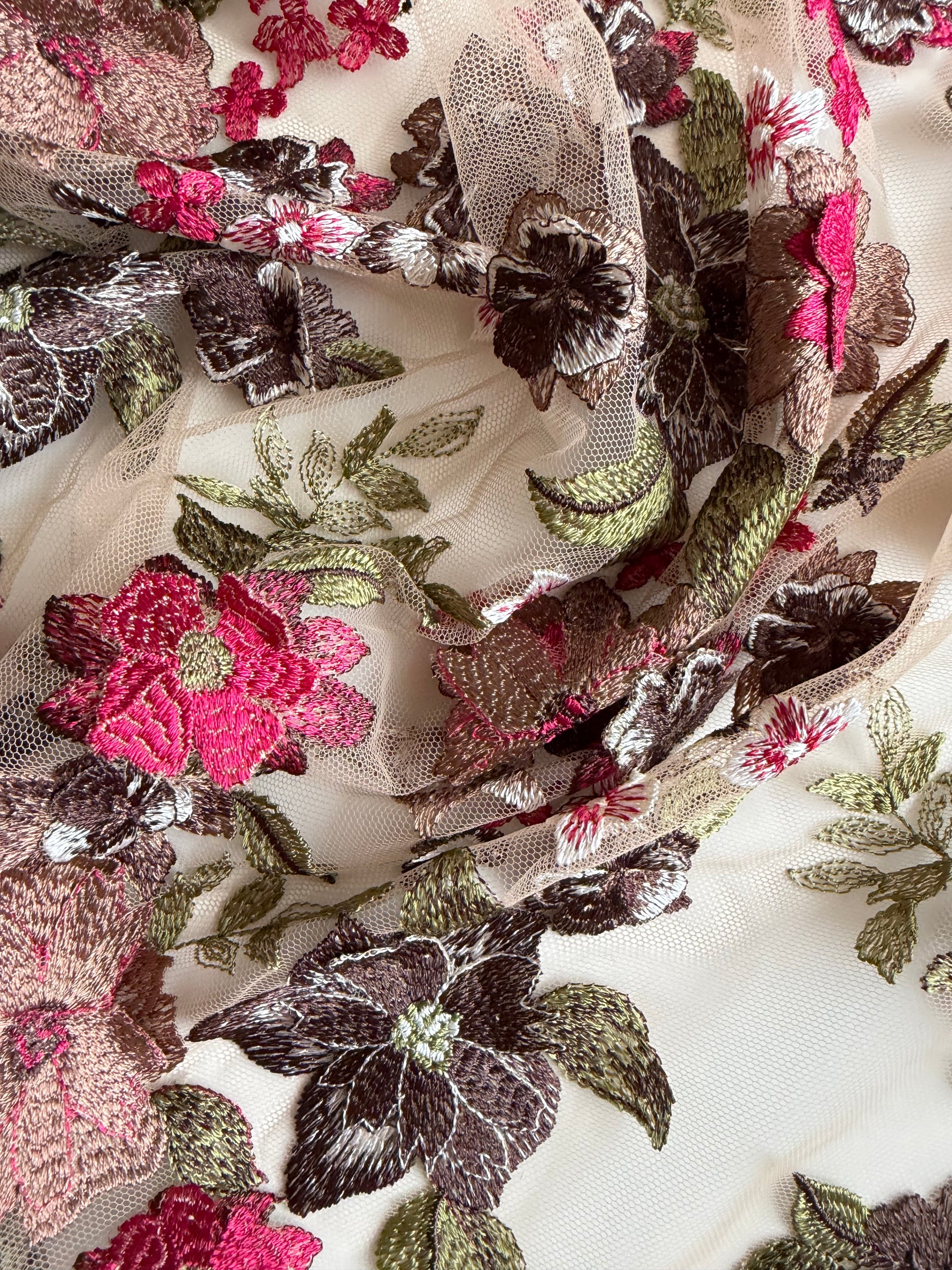 Multicoloured Lace - Baylor