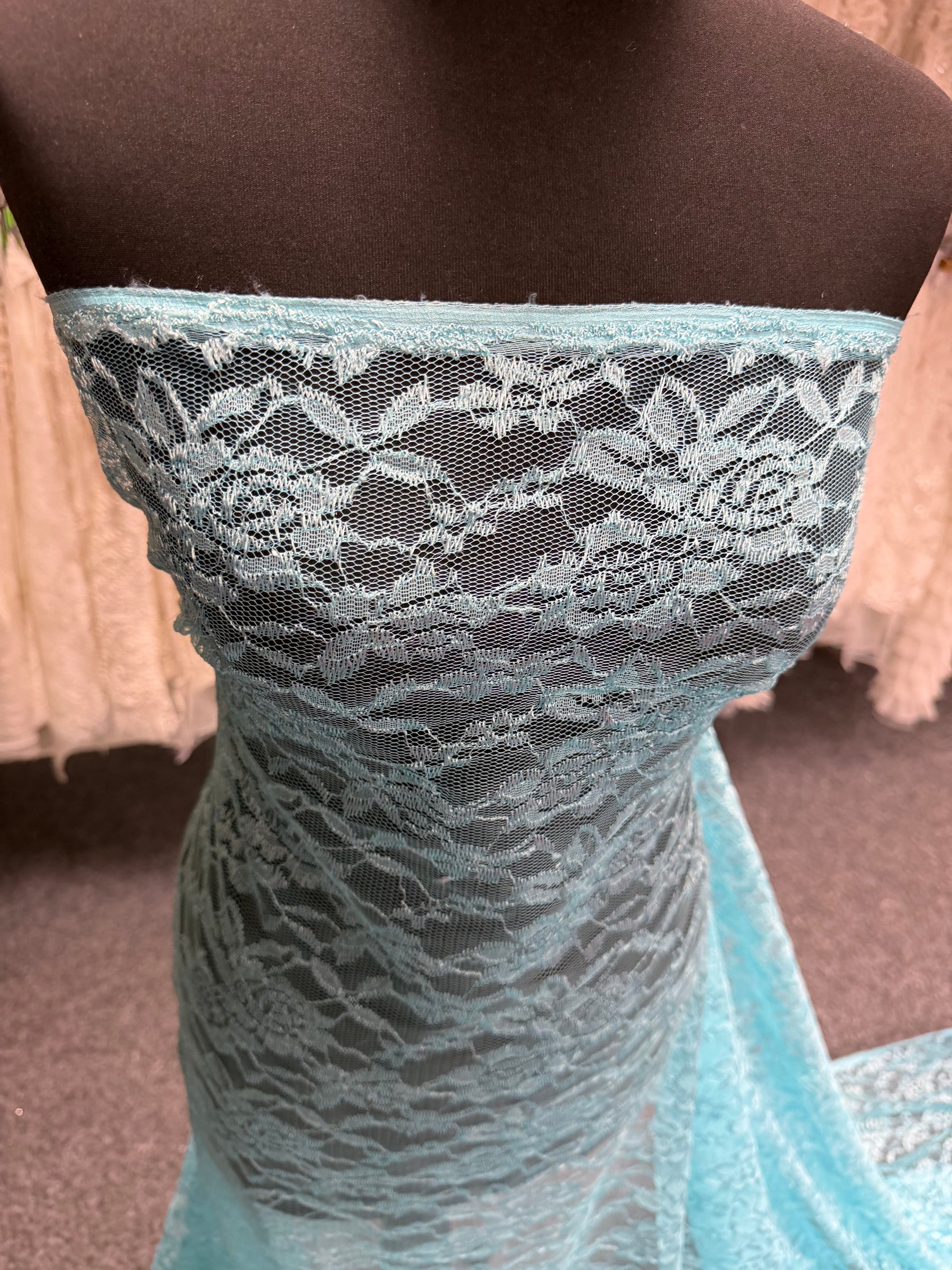 Aqua Raschel Lace - P618