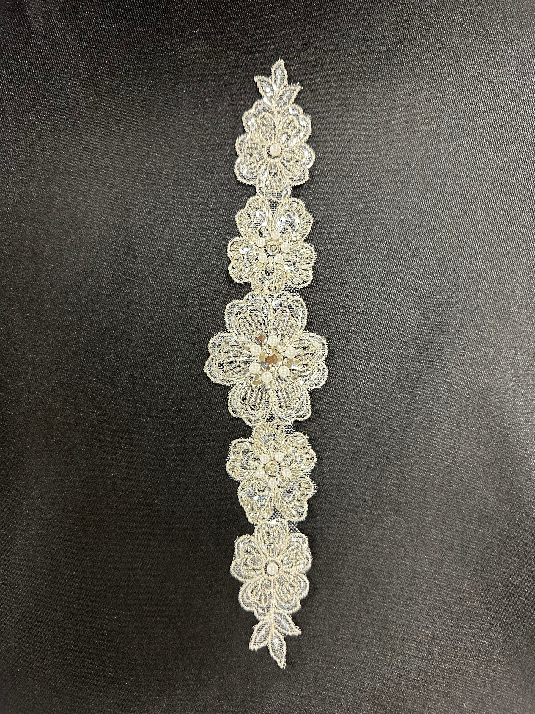 Crystal Embroidery - AP 242 /28