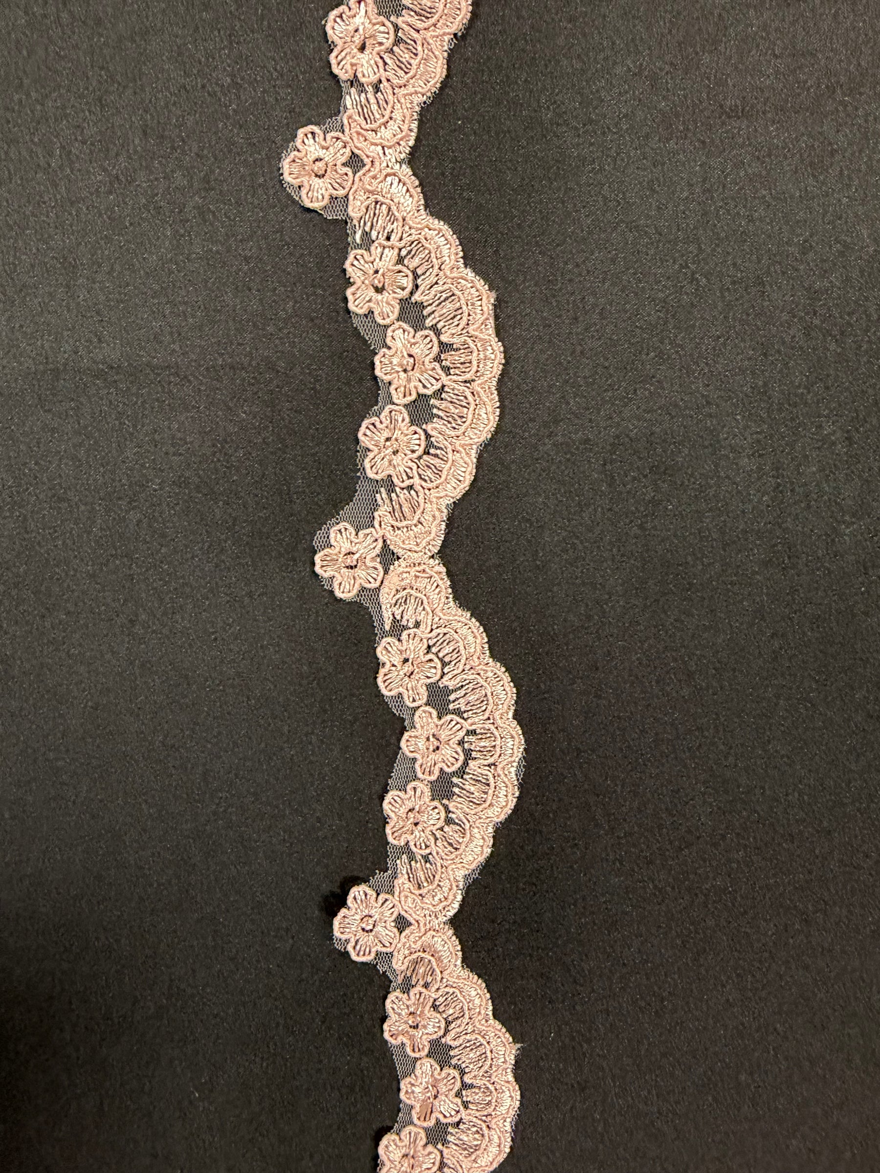 Antique Rose Corded Sequin Edging - T713
