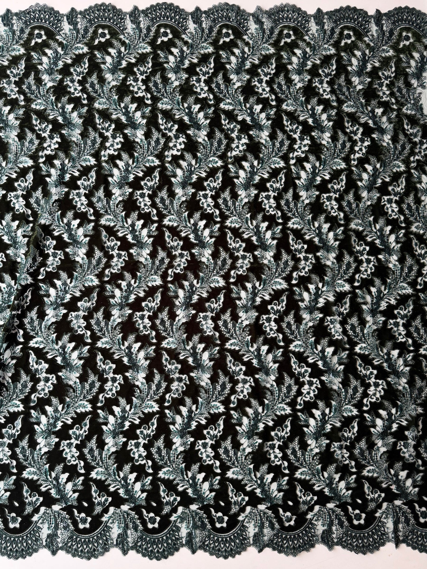 Forest 3D Velvet Lace - EB3023