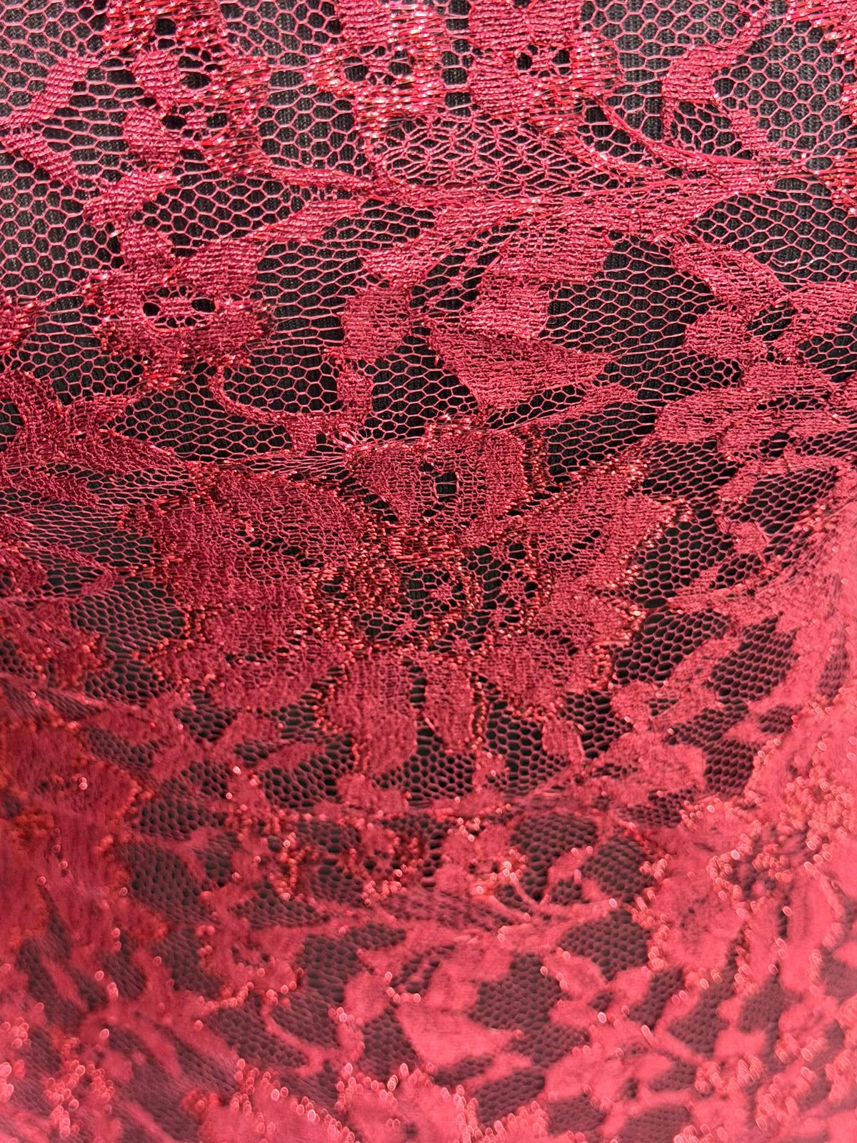 Red Metallic Chantilly Lace - P184