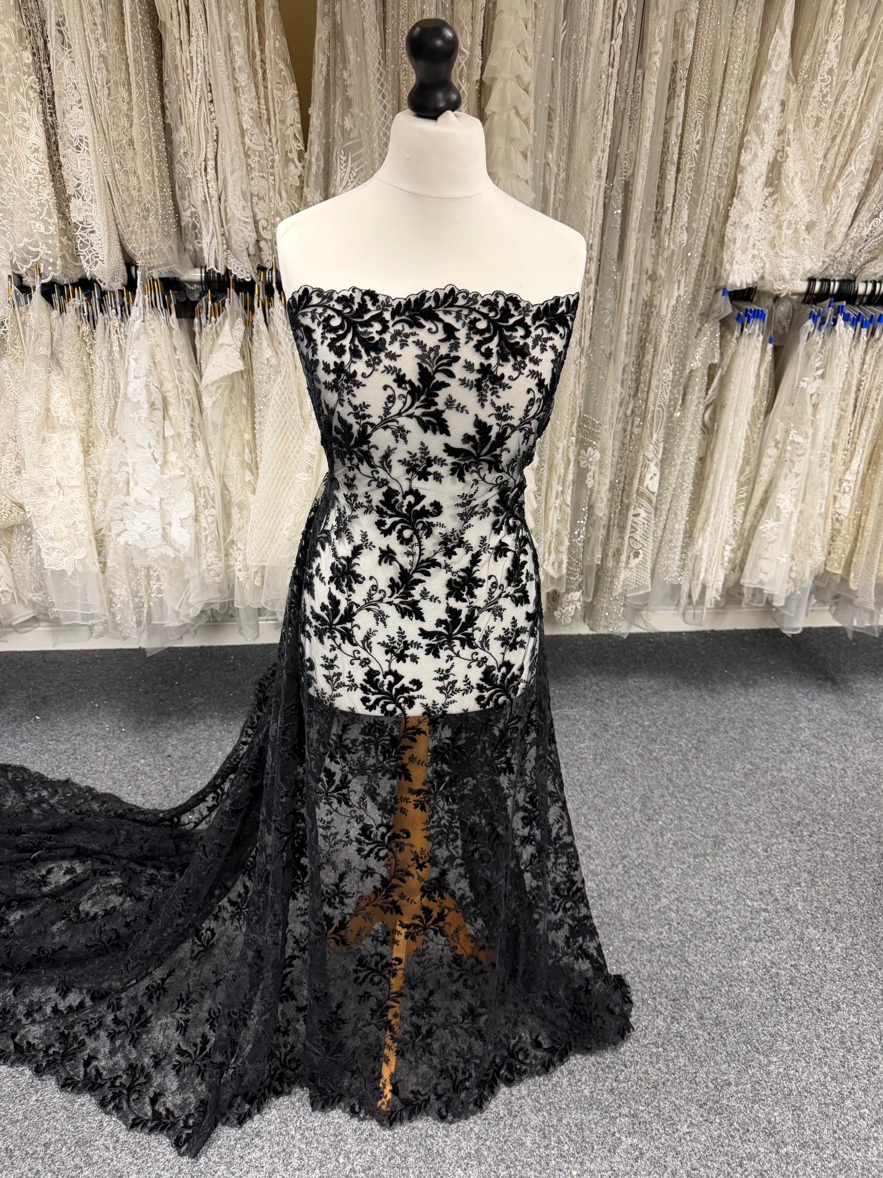 Black Velvet Embroidery Lace - Madina