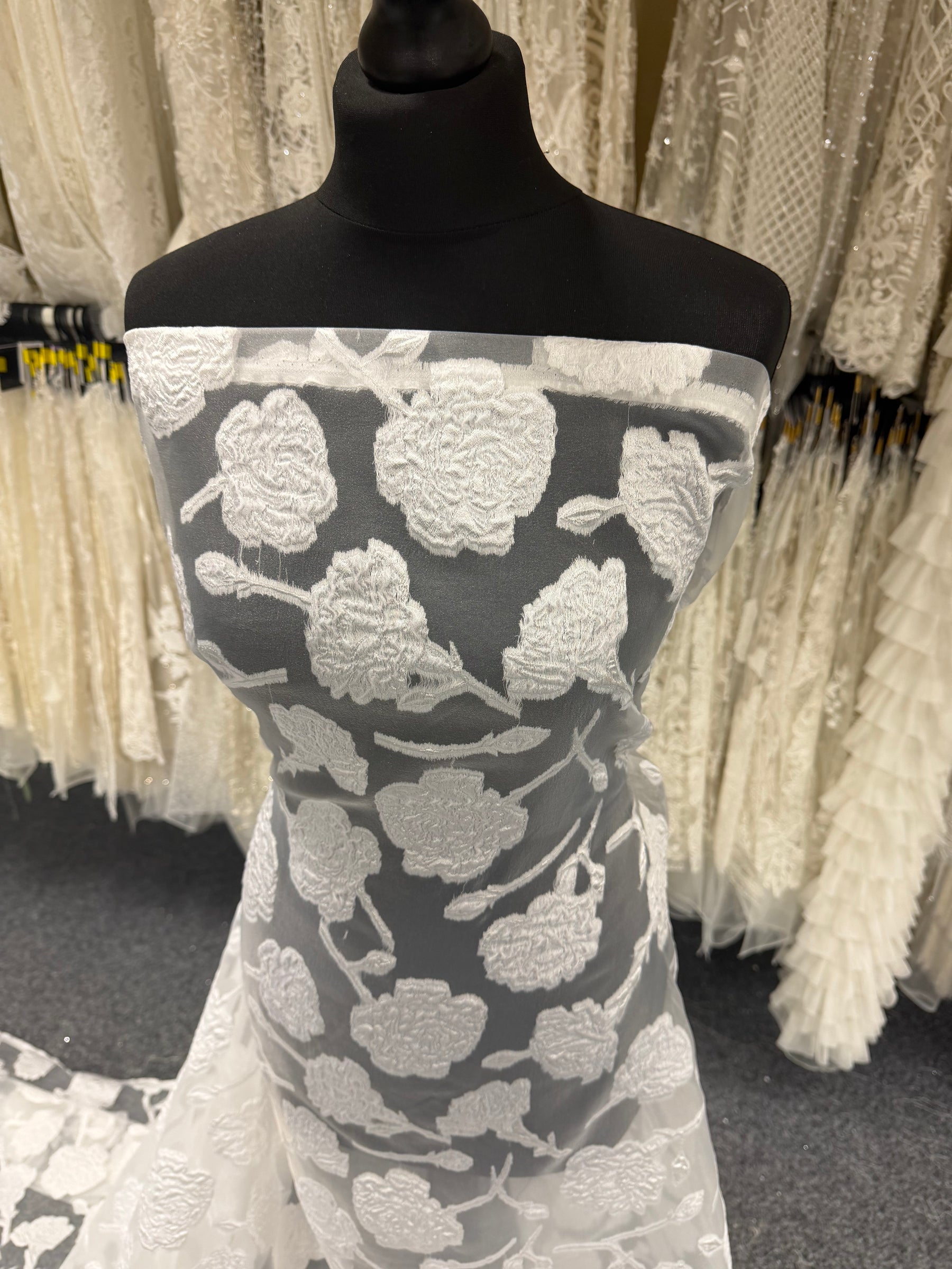 Ivory Jacquard coupe Filé - Sunny
