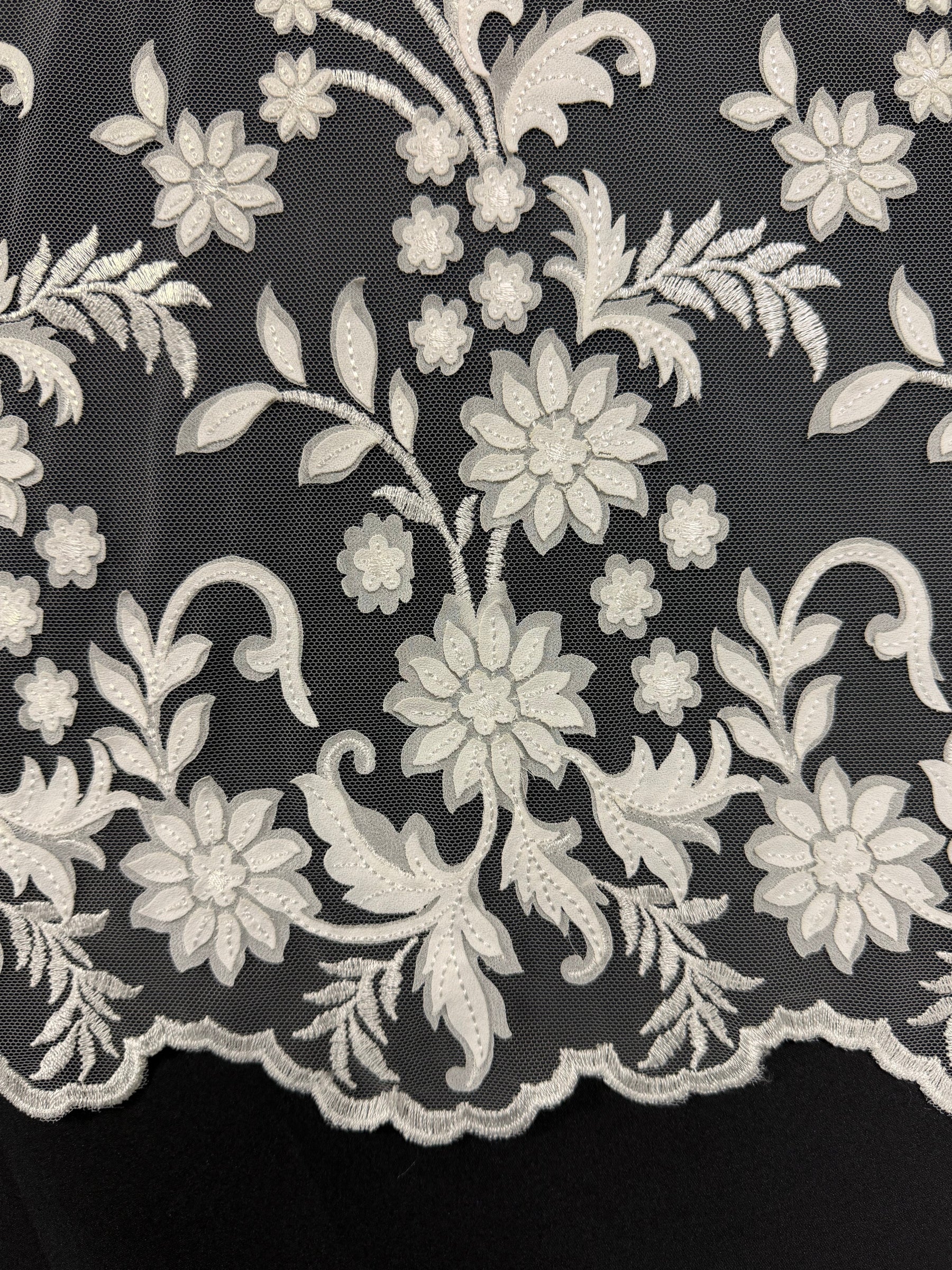 Ivory Embroidery Lace - EB5036