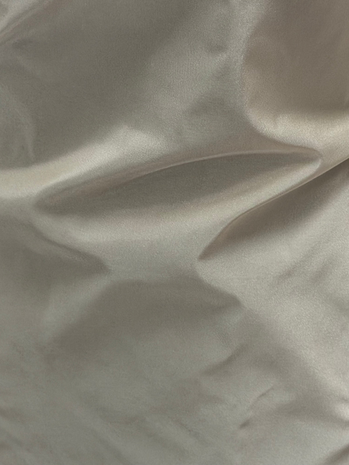 Blush Polyester Taffeta - P599