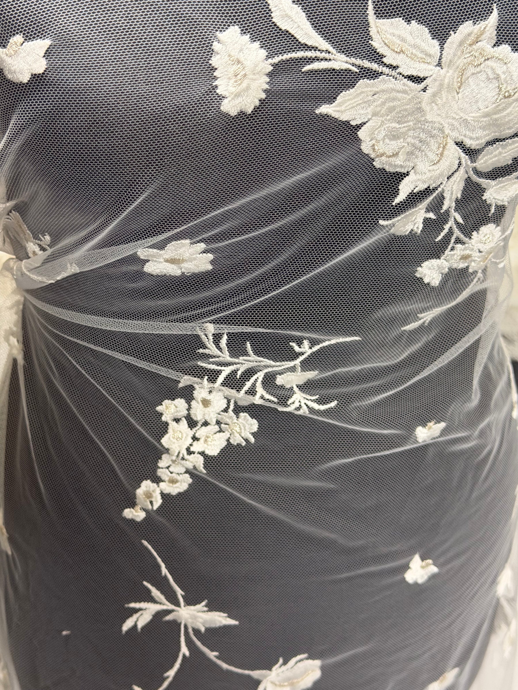 Ivory Embroidered Lace - EB5006