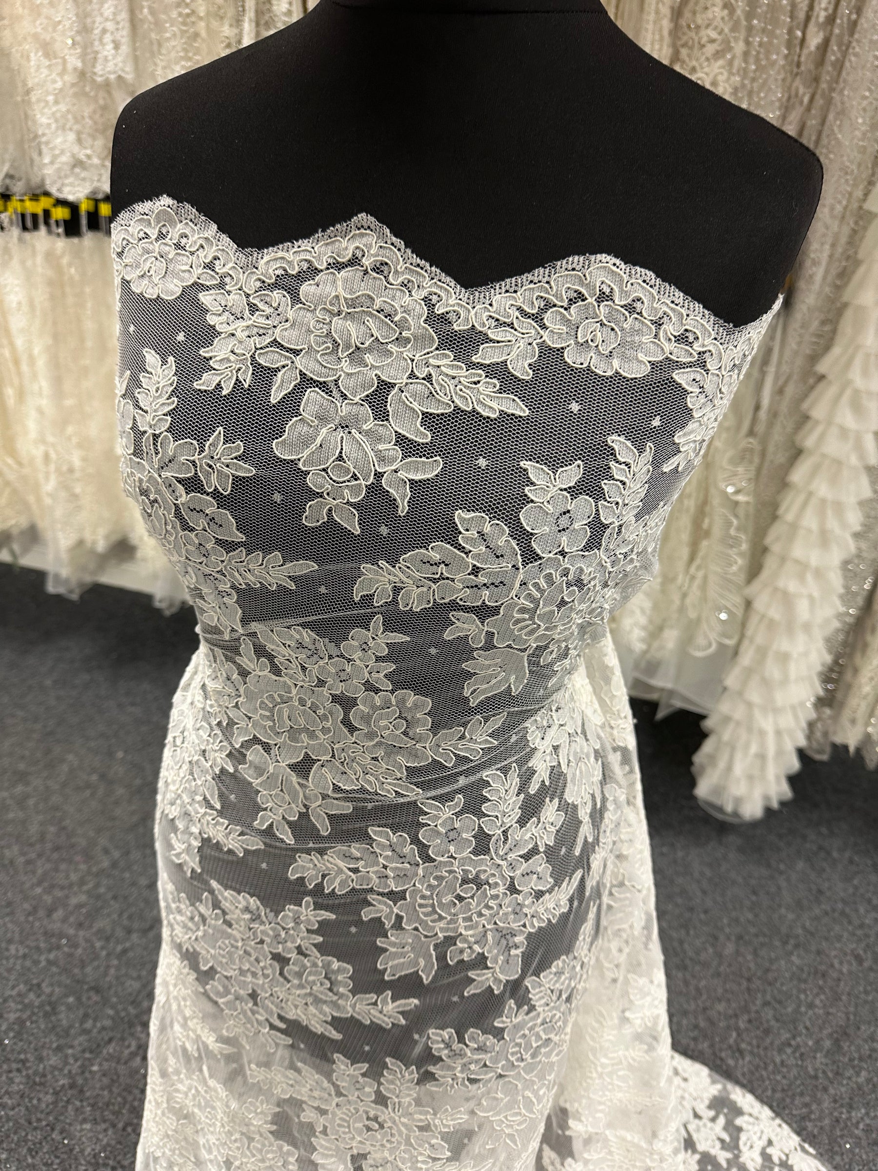 Ivory Corded Lace - Bernice (CF)