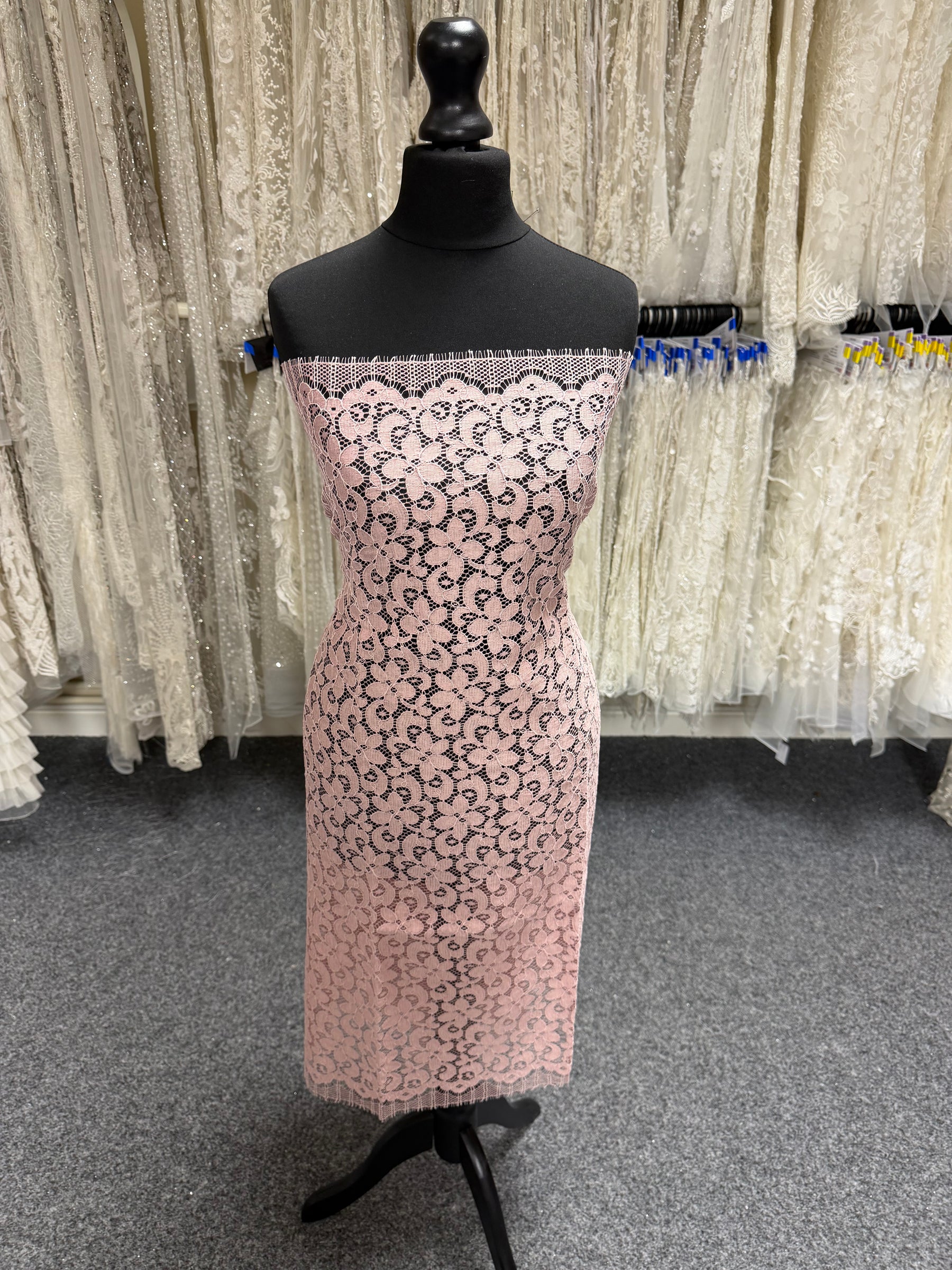 Light Rose Corded French Lace - LA4008