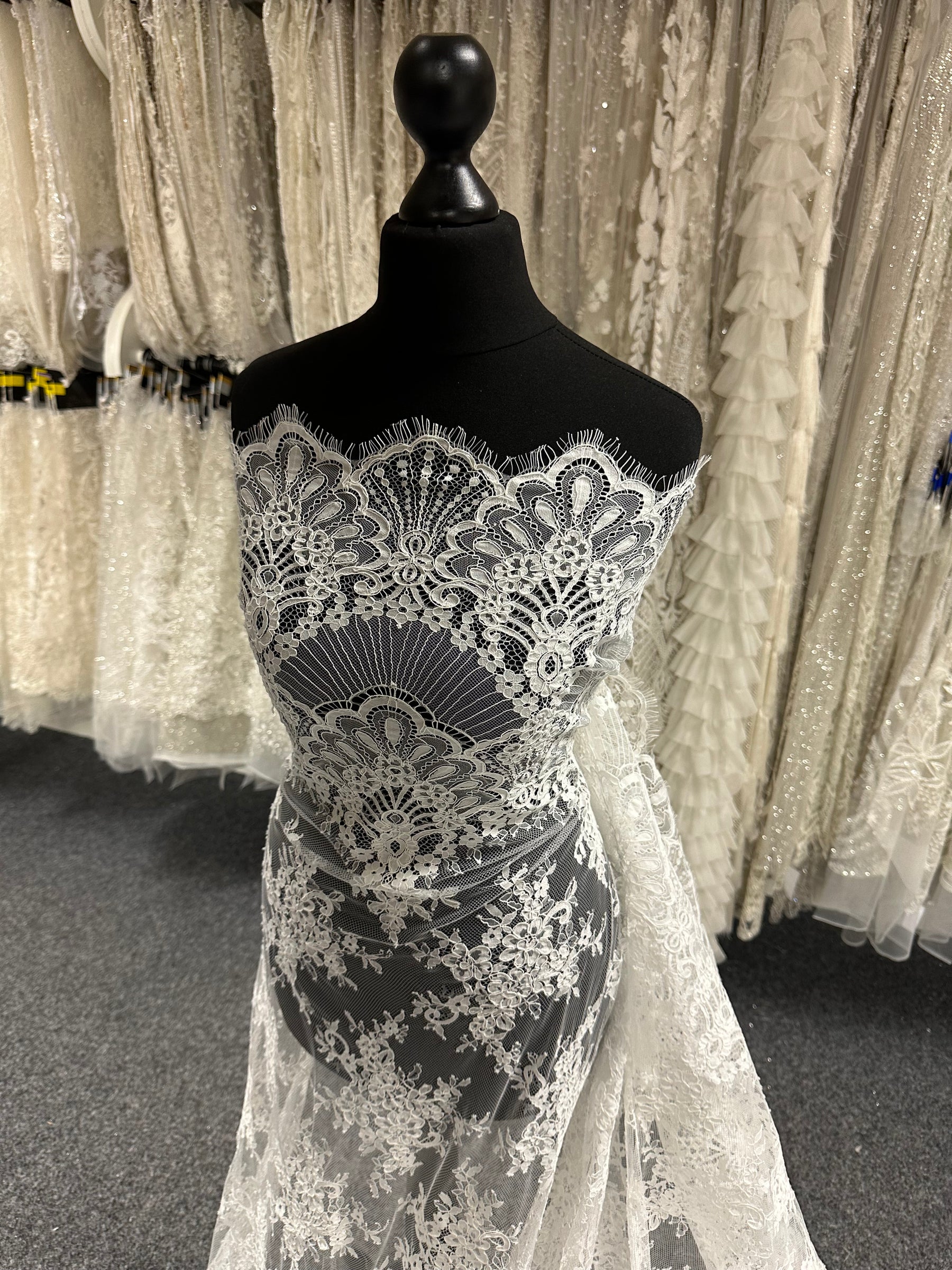 Ivory Corded Floral Lace – Faraday