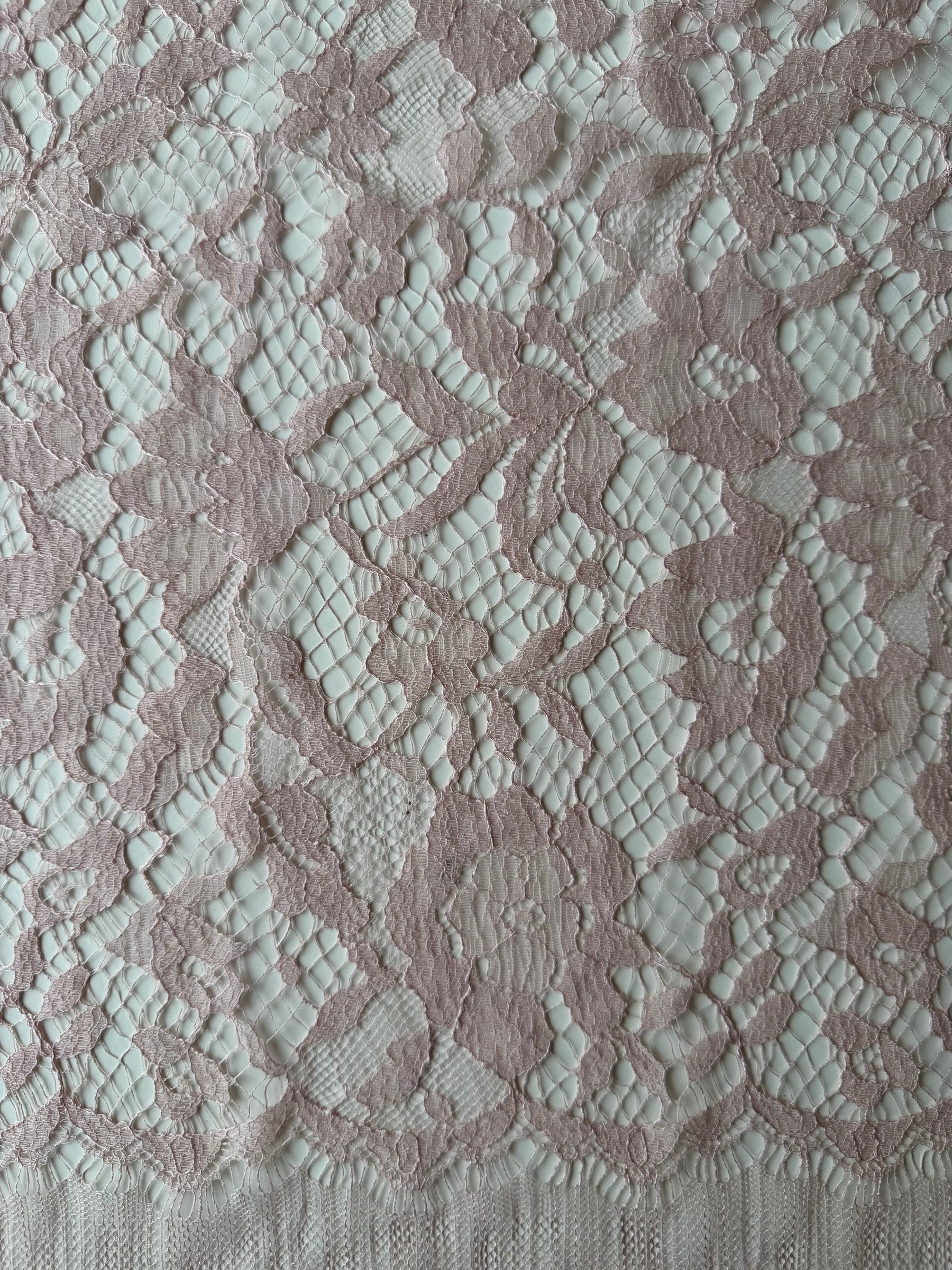 Antique Rose Silk Wool Chantilly Lace - P269