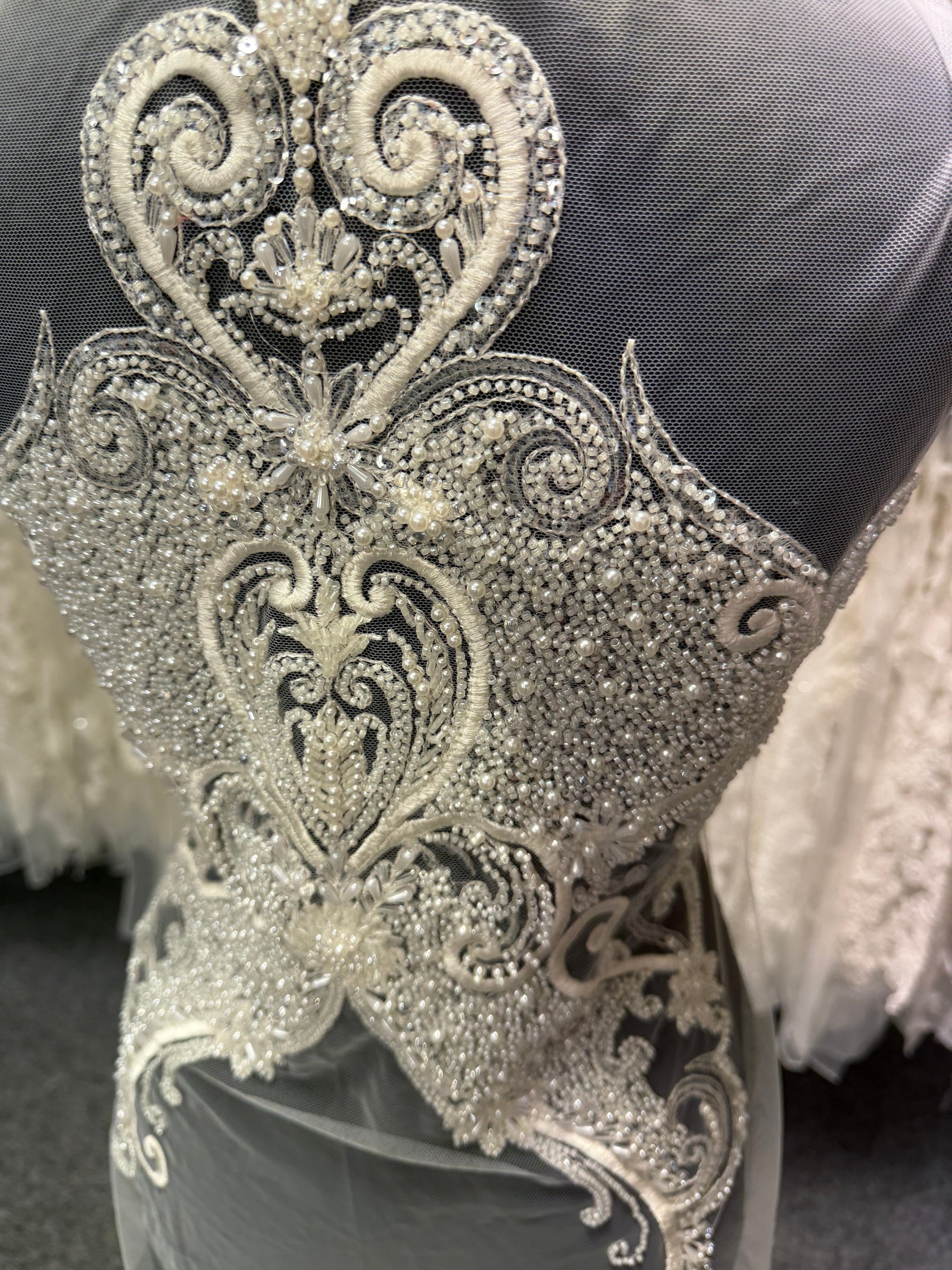 Ivory Beaded Lace Applique - MT3002