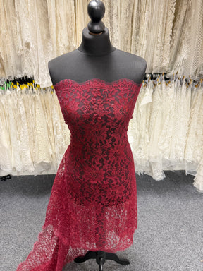 Red Metallic Chantilly Lace - P184