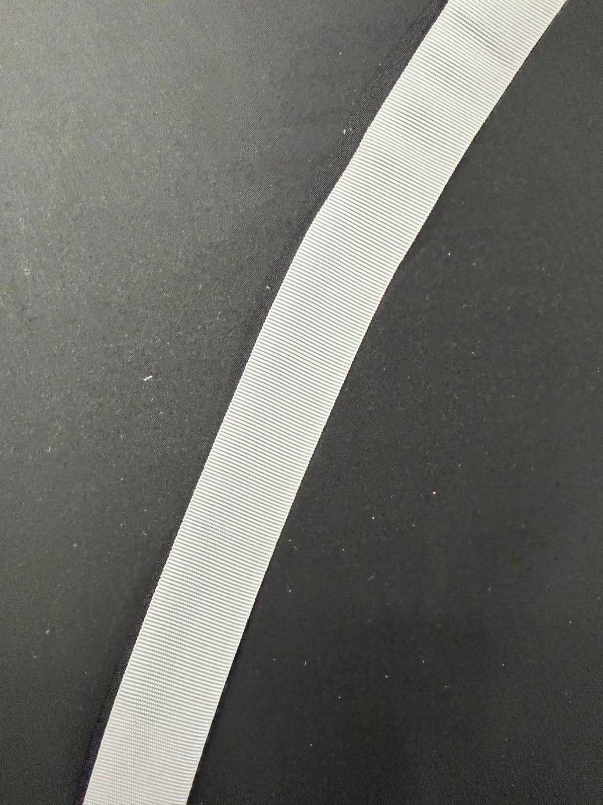 White 25mm Curved Petersham - A16