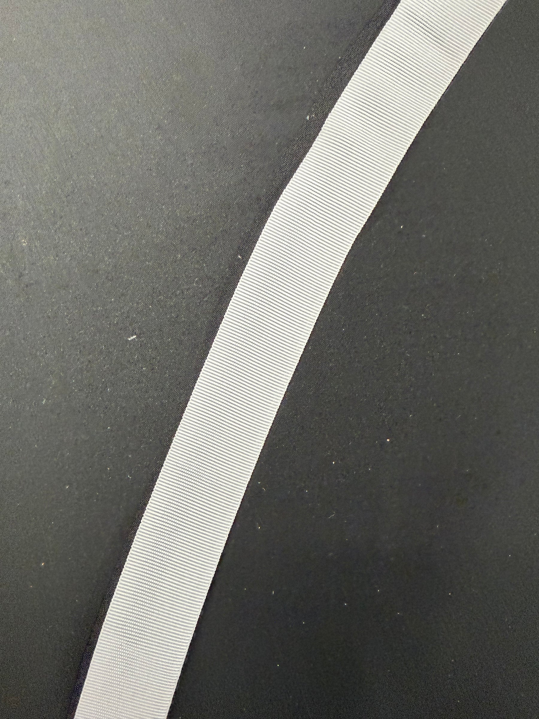 White 25mm Curved Petersham - A16