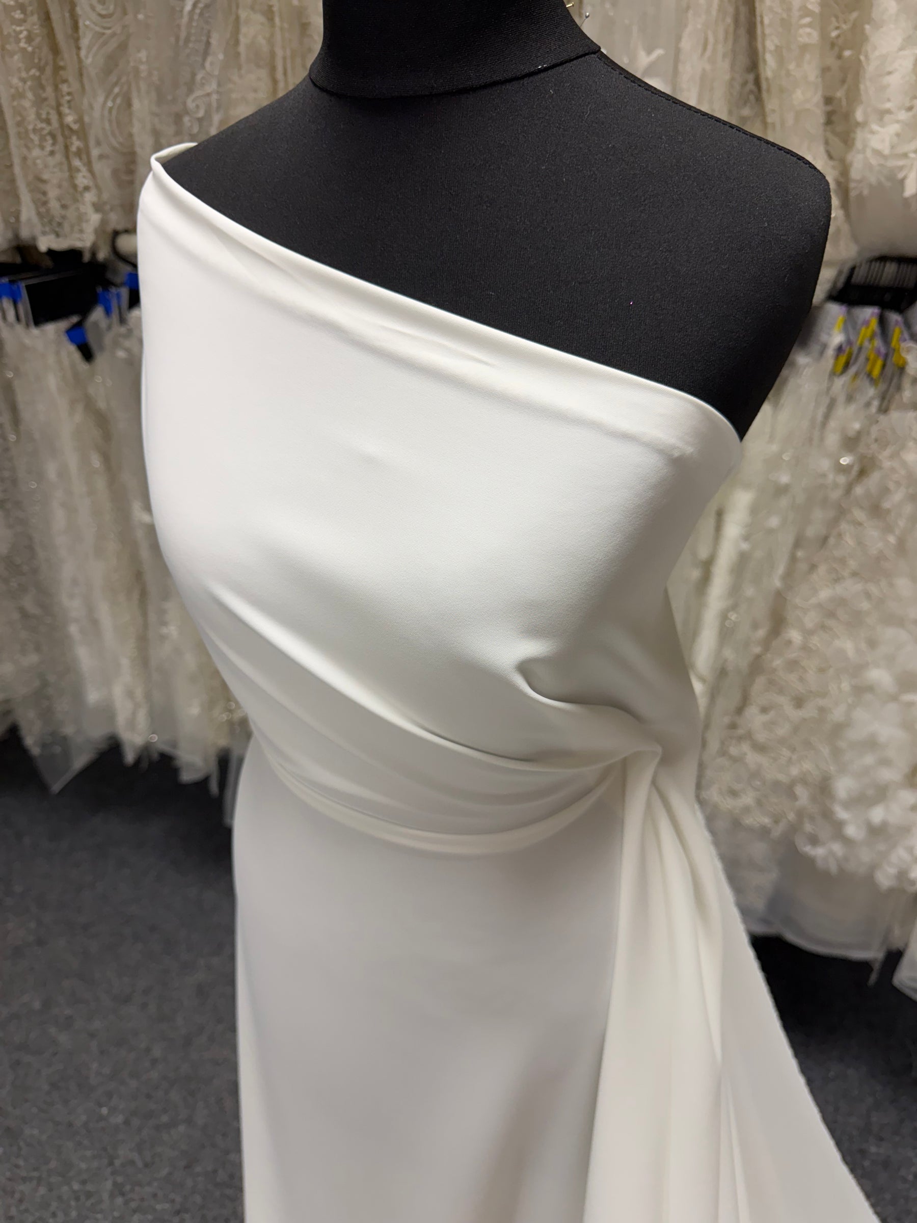 Pale Ivory Polyester Crepe - PH4010