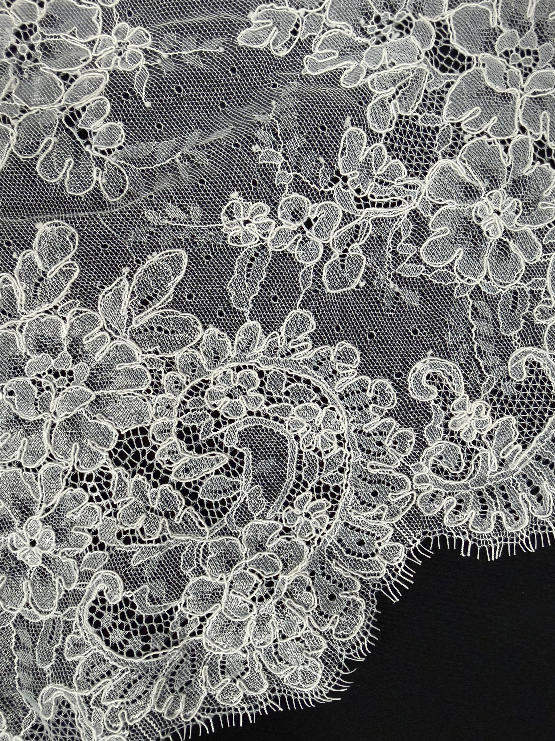 Ivory Corded Lace Trim - Lirin