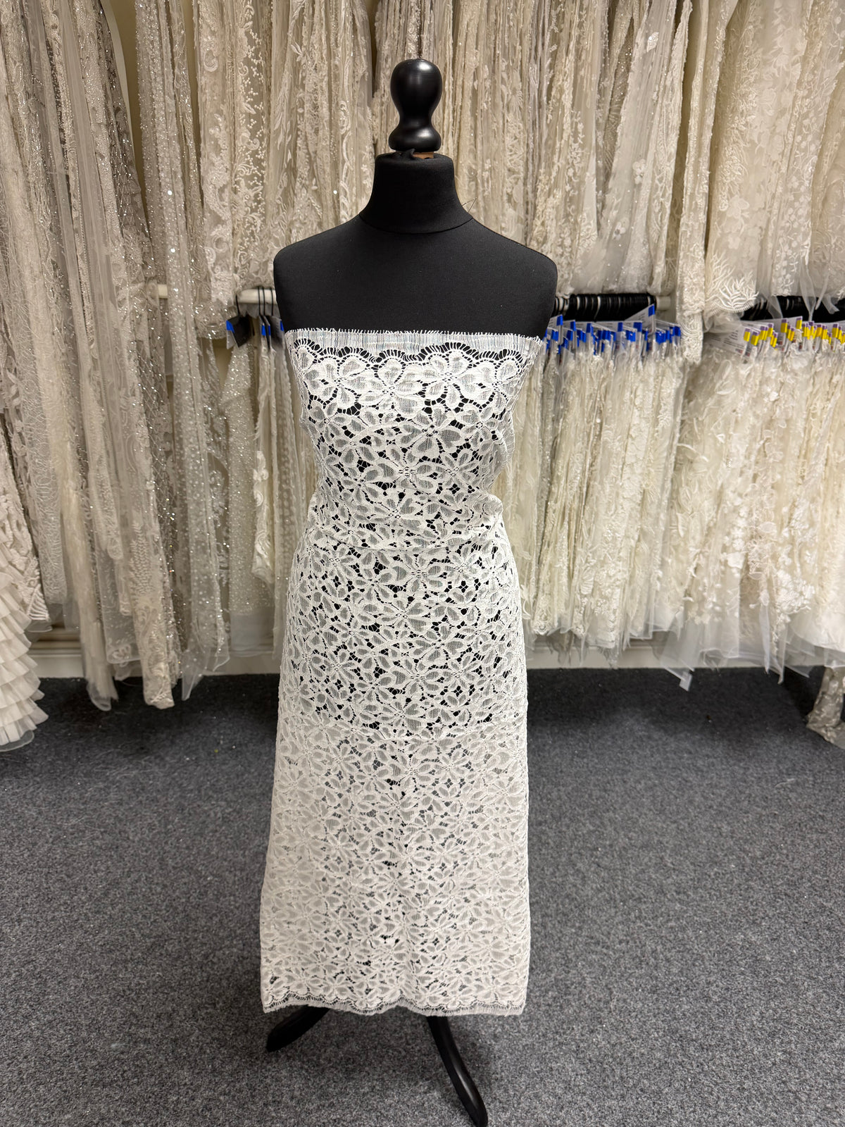 Ivory Corded French Lace - LA4006