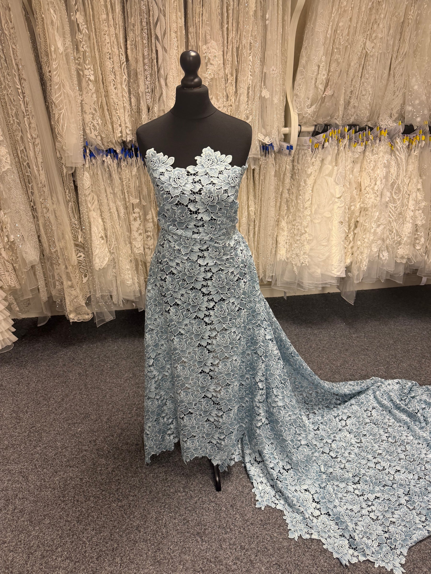 Duck Egg Sequin Guipure Lace - LB4003