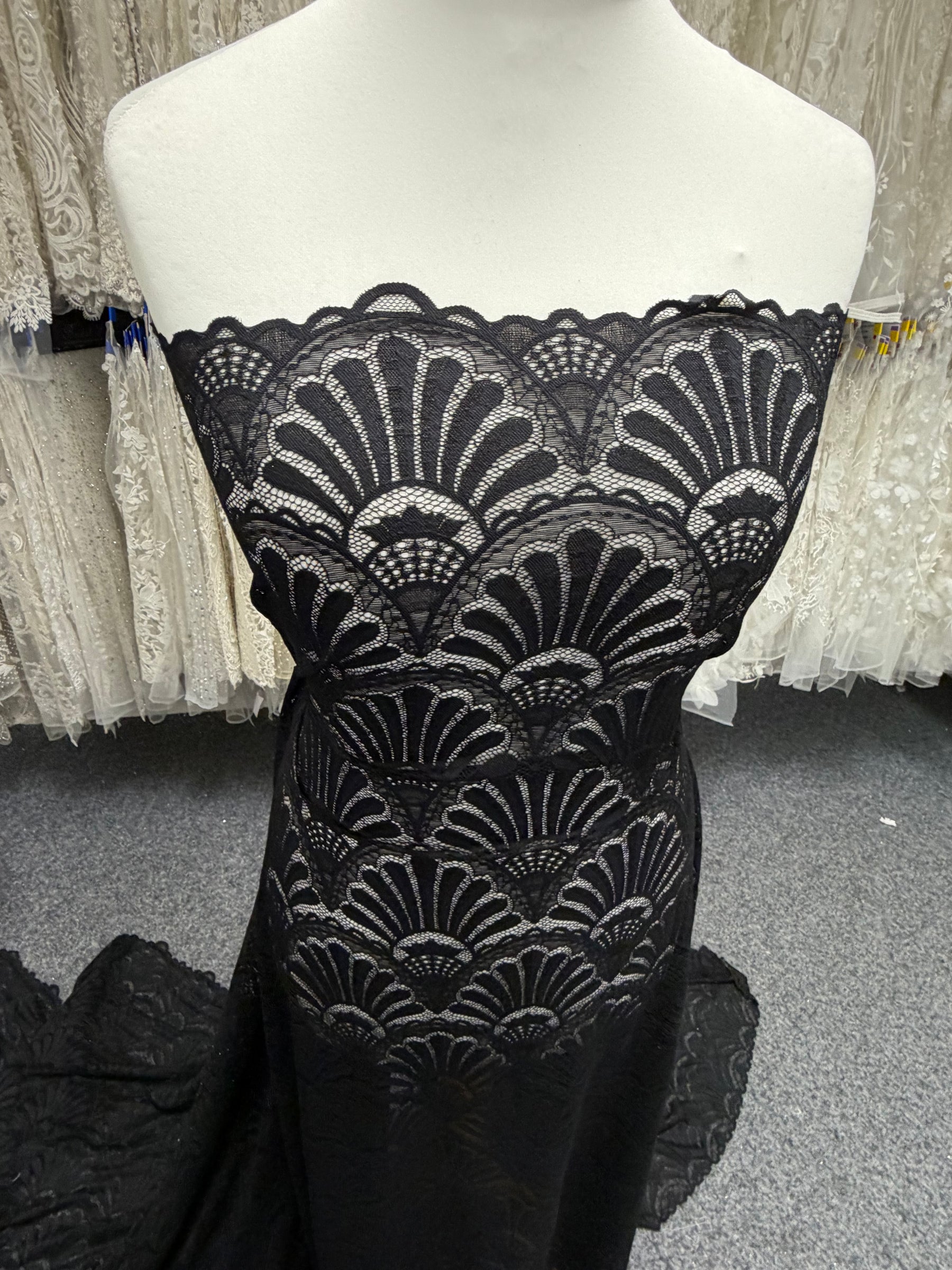 Black Stretch Lace - LB7009