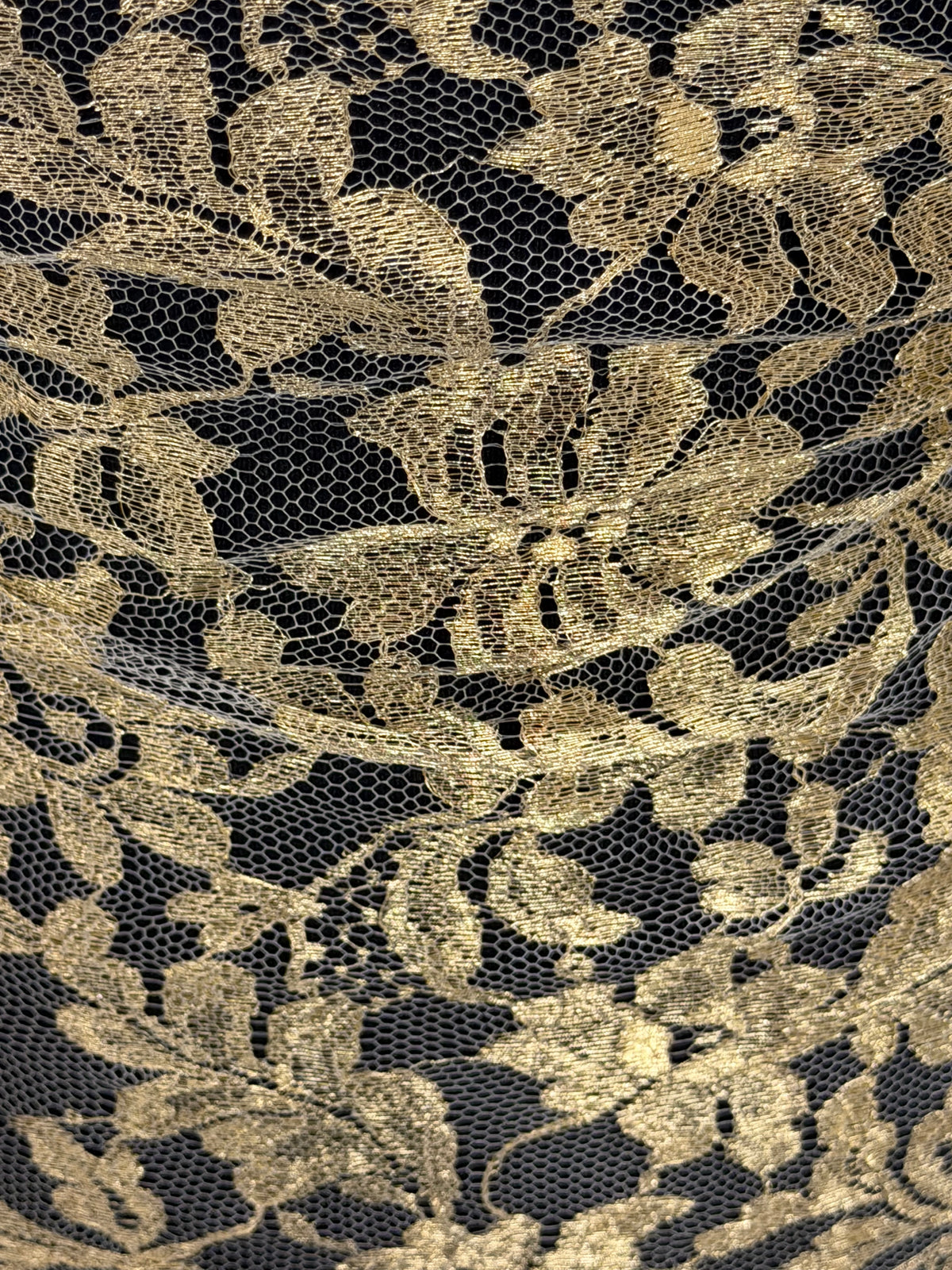 Gold Chantilly Lace - LA2002