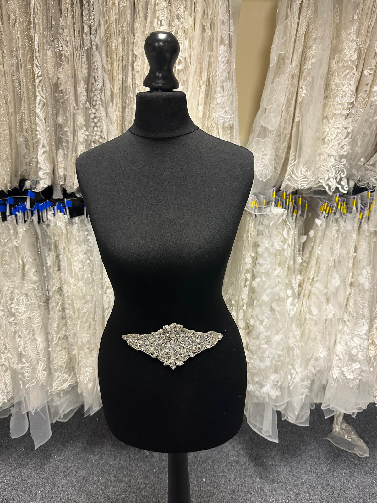 Crystal Embroidery - AP 2195 (CF)