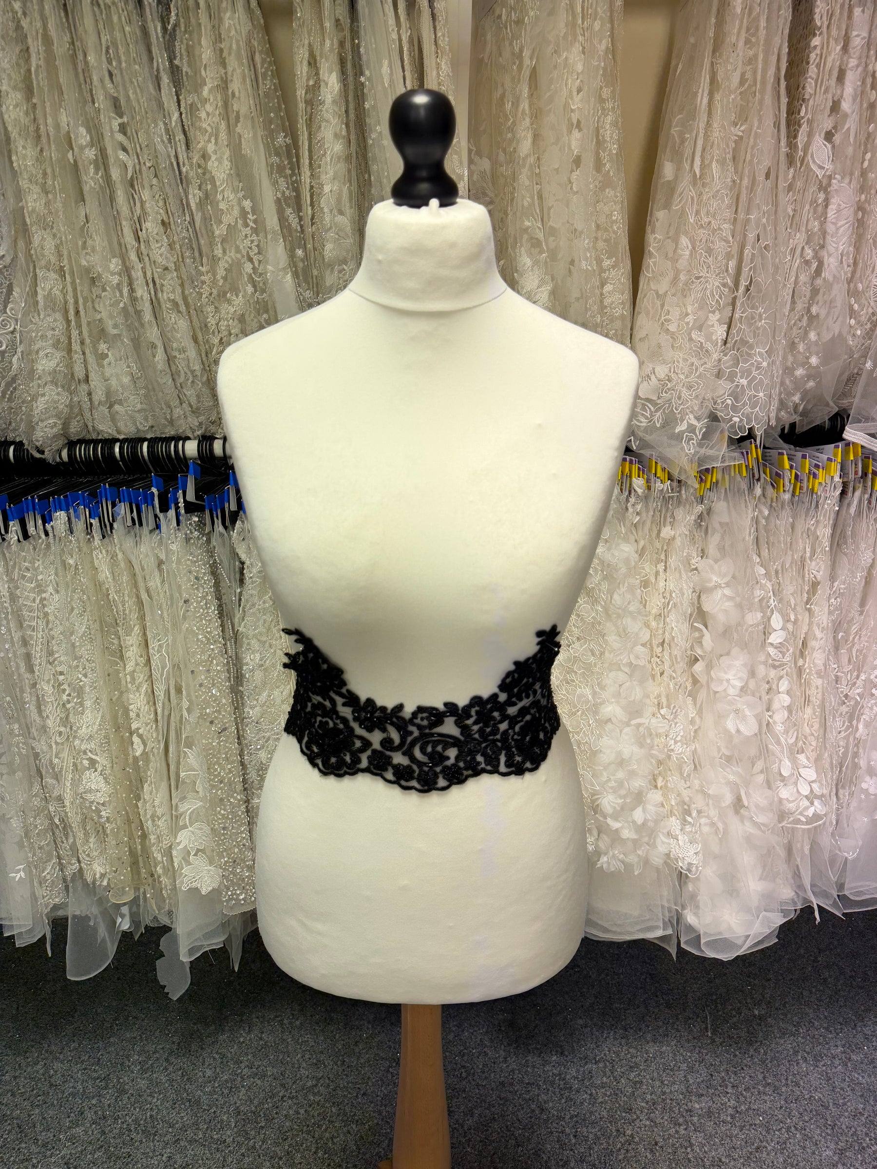 Black Beaded Lace Trim - T226