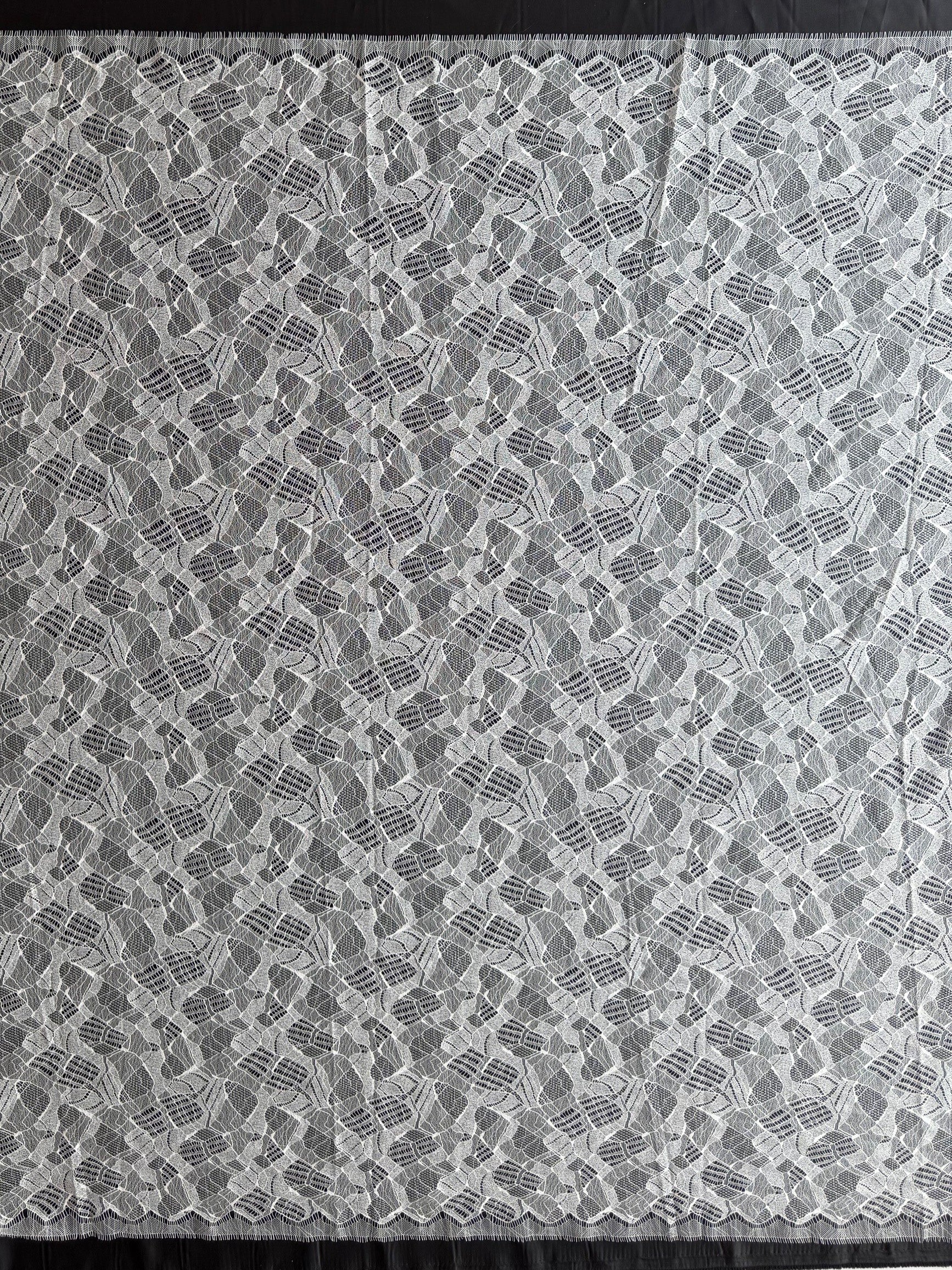 Ivory Lace - LA6002