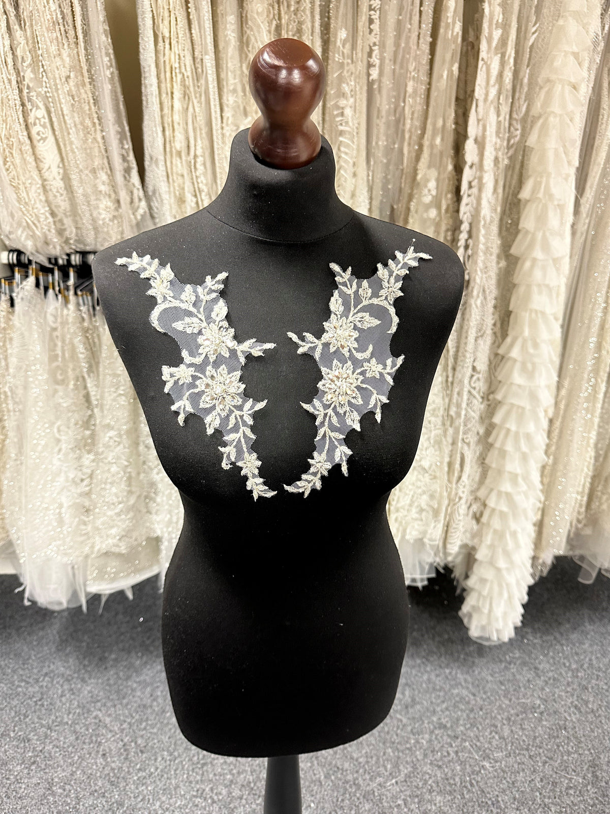 Crystal and Sequin Embellished Appliques - AP 8270 (CF)
