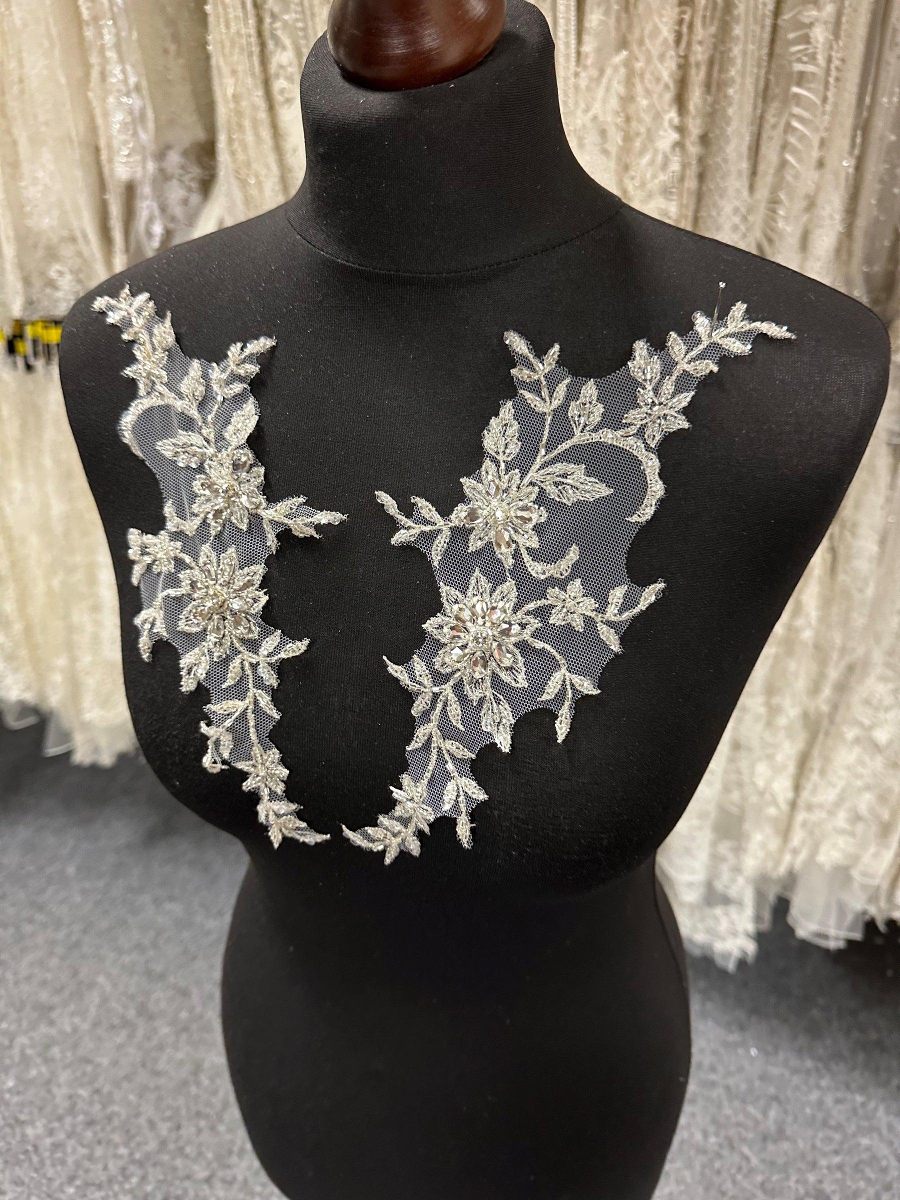 Crystal and Sequin Embellished Appliques - AP 8270 (CF)