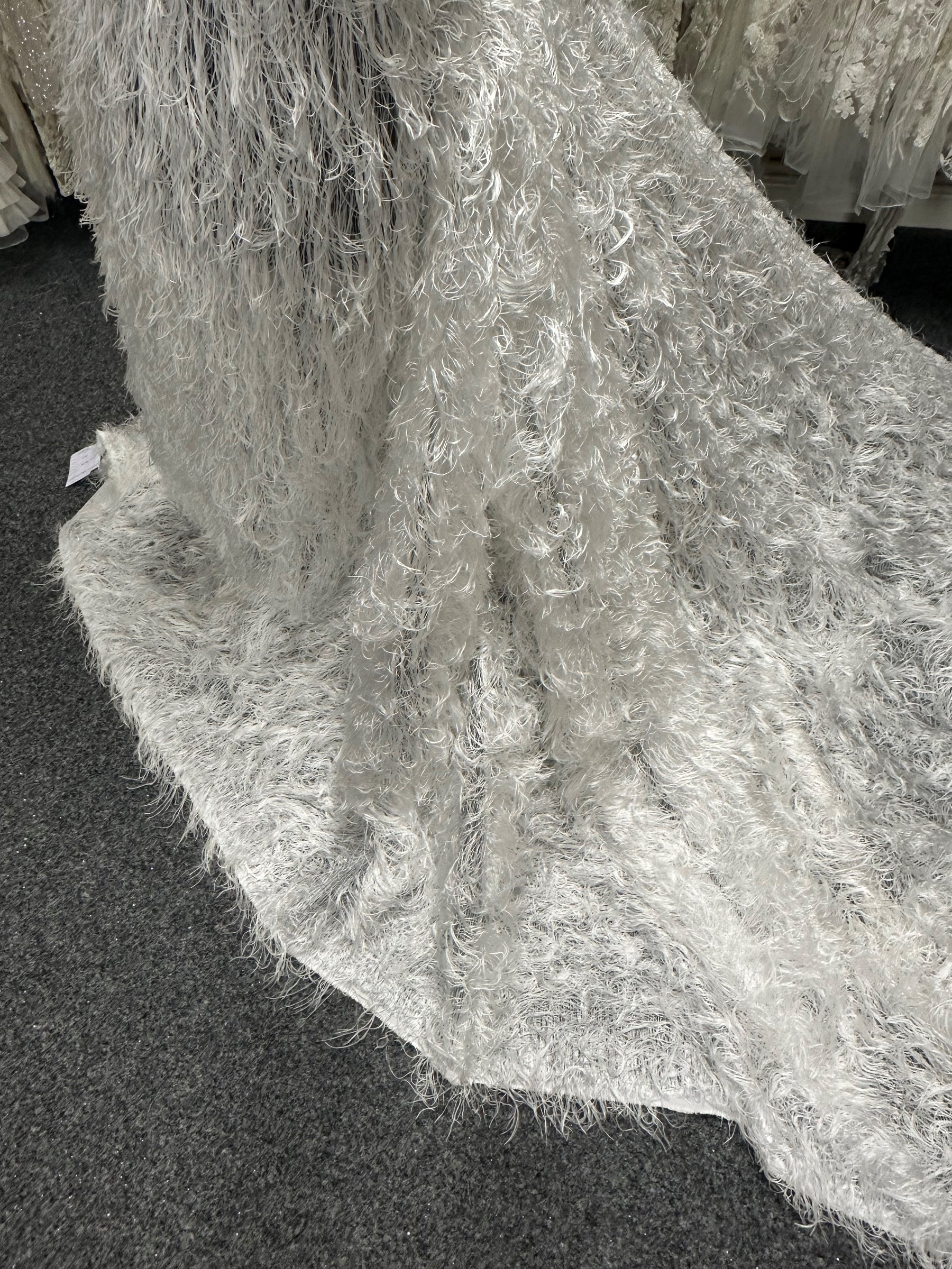 Ivory Feather Lace - Agenda