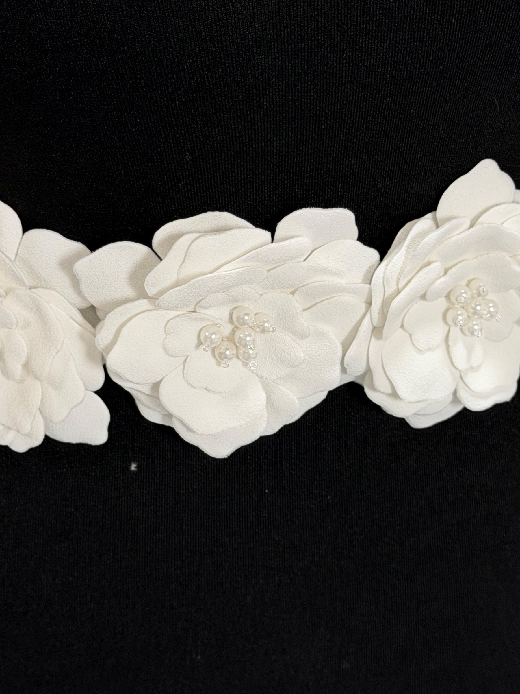 Ivory Flower Applique - Avon Large