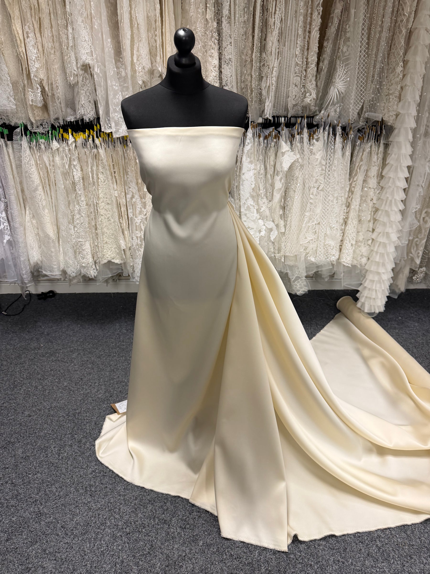 Champagne Silk Blend Mikado - P598
