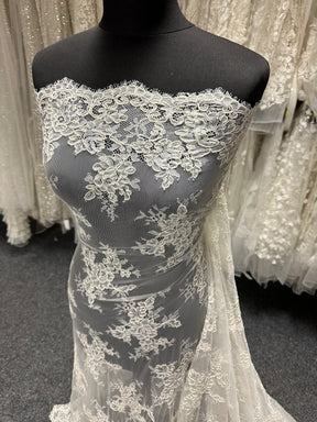 Ivory Corded Lace – Teacher