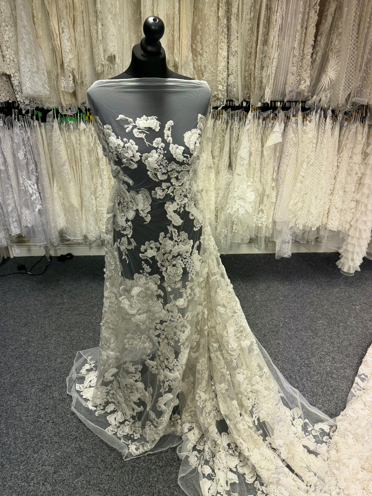 Ivory Beaded Lace - Masuka