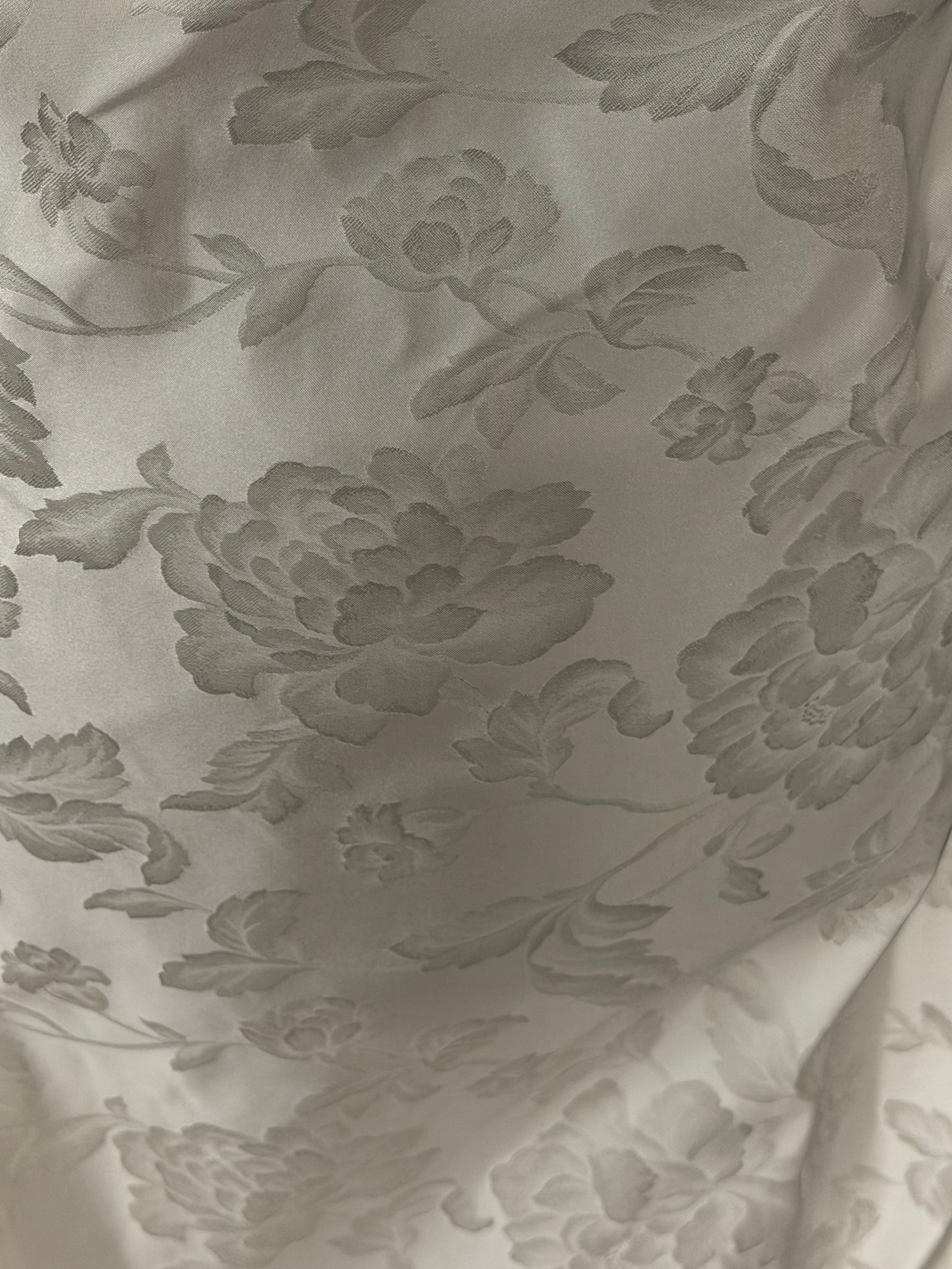 Ivory Italian Jacquard - P666