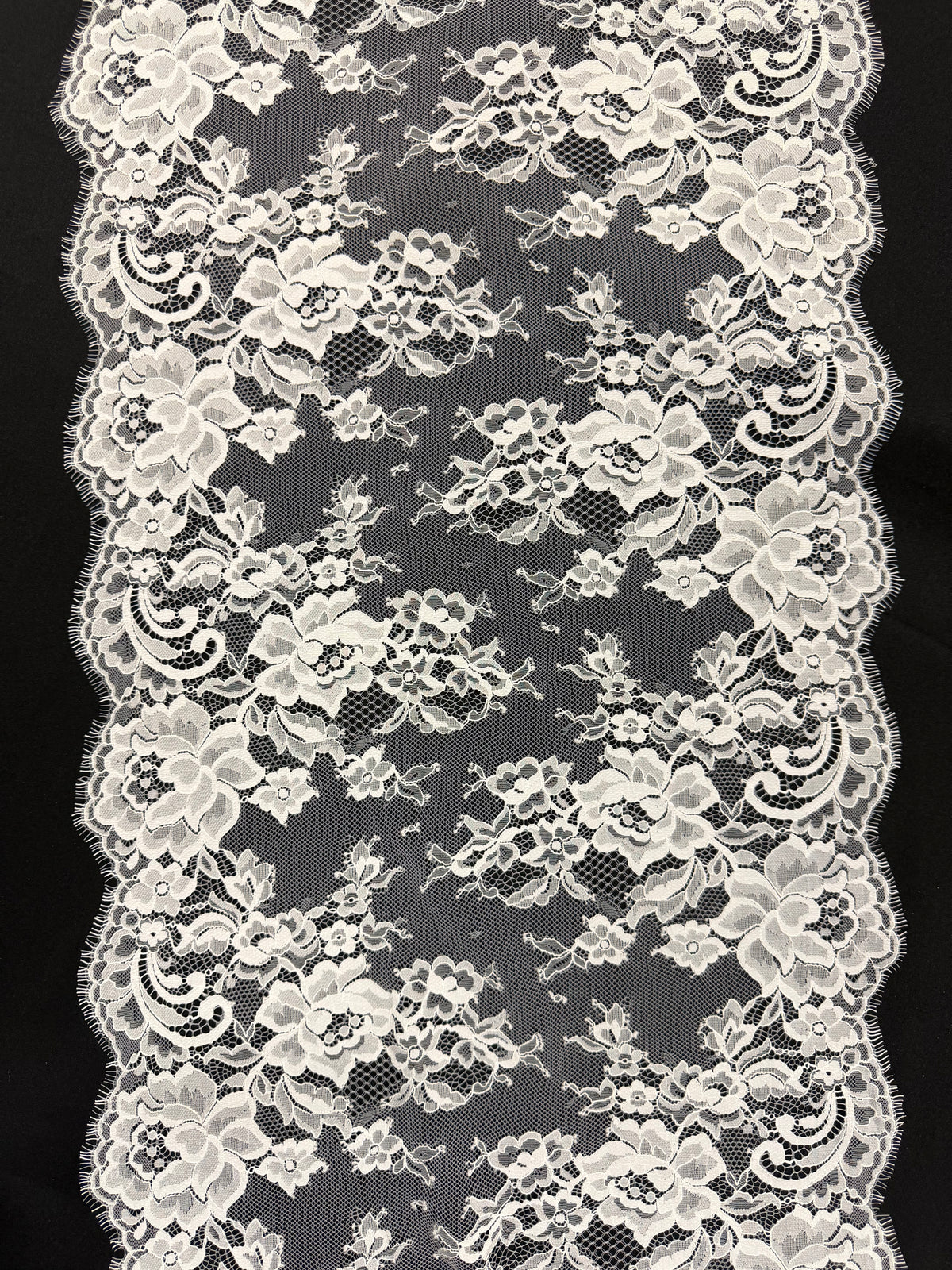 Ivory Bead and Sequin Embellished Lace Trim - T277