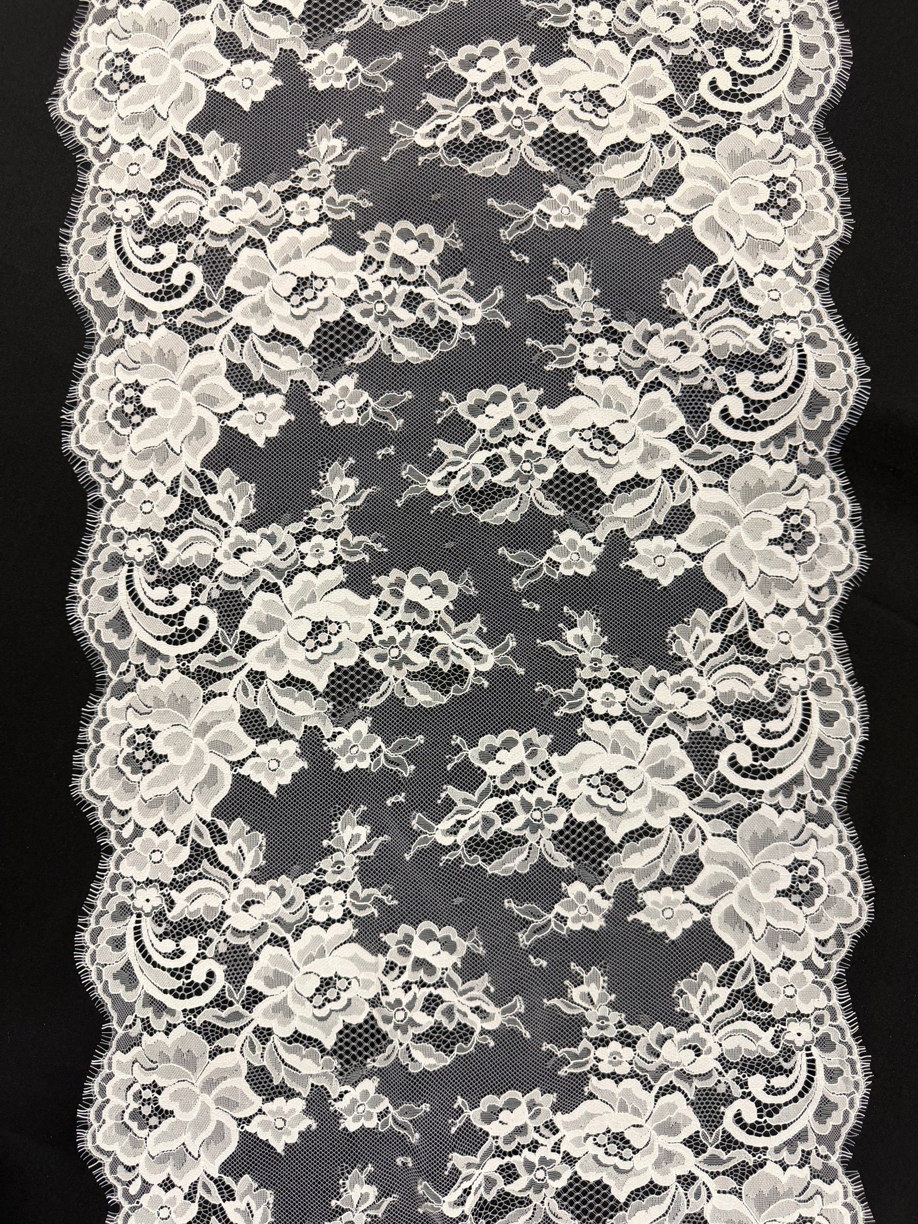 Ivory Bead and Sequin Embellished Lace Trim - T277