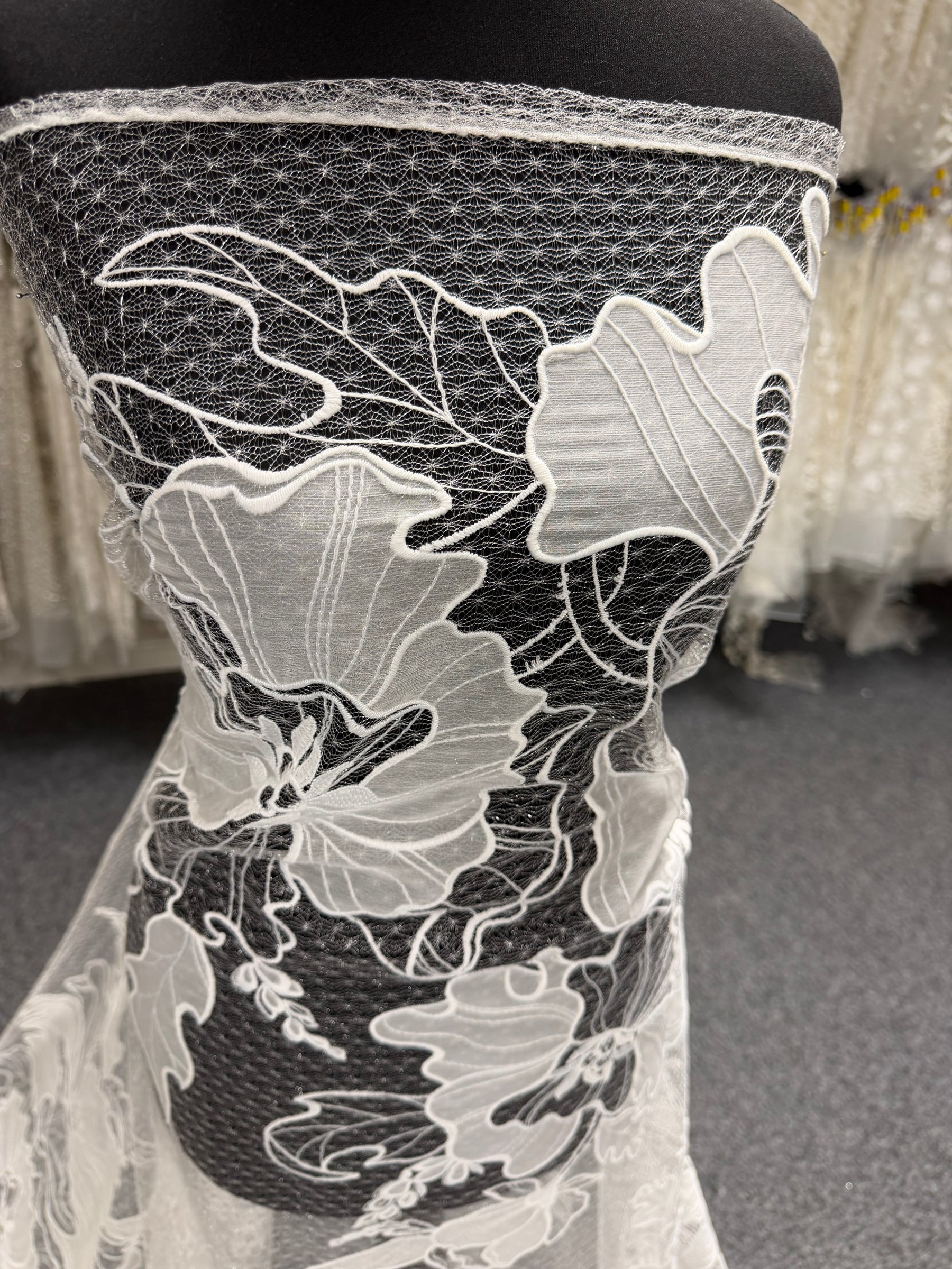 Ivory Embroidery Lace - EB5058