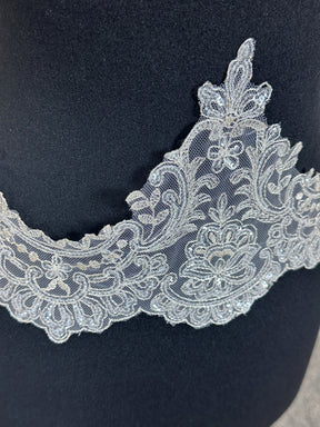 Ivory Sequinned Lace Trim - Ohio