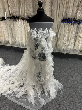 Ivory 3D Lace – Fallon