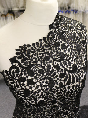 Black Guipure Lace - Theresa