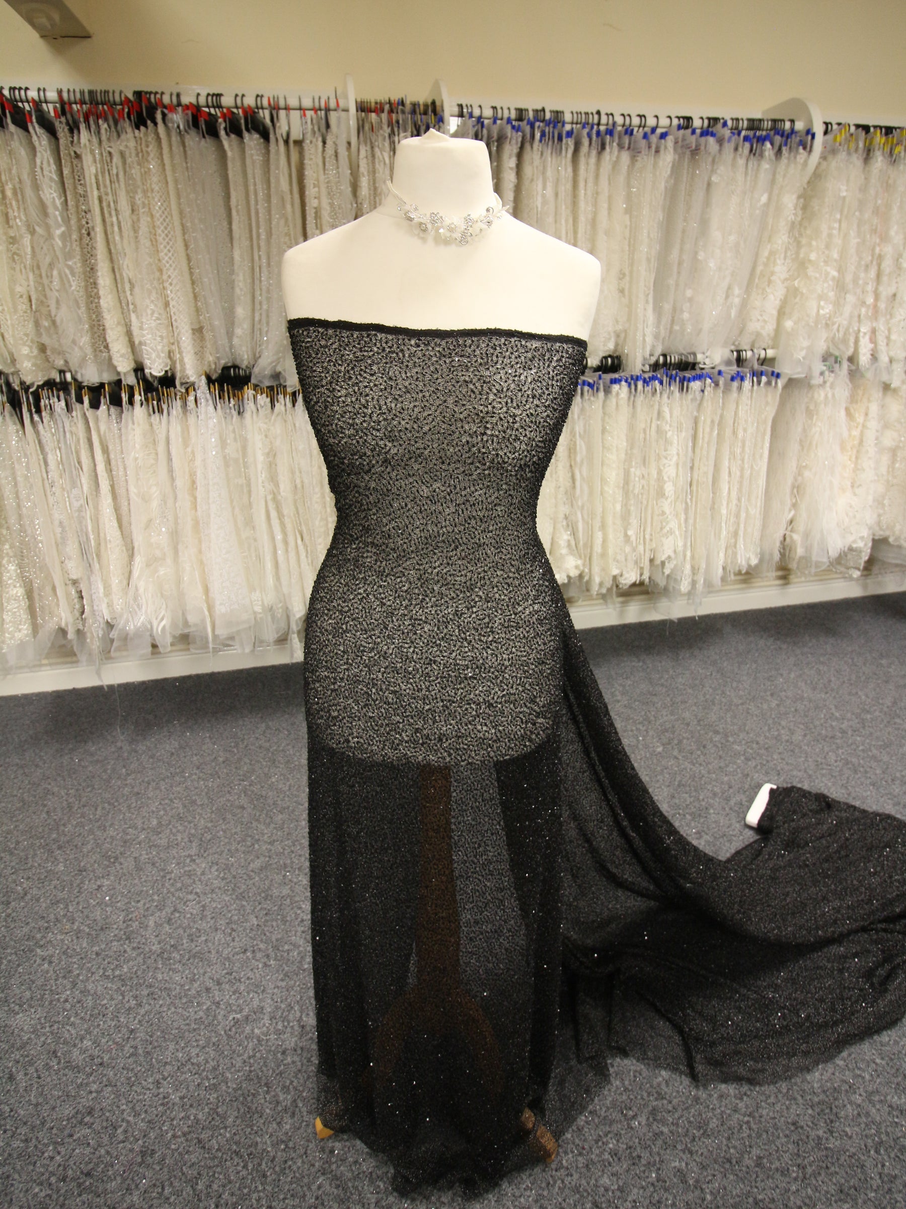 Black Beaded Lace - Britte