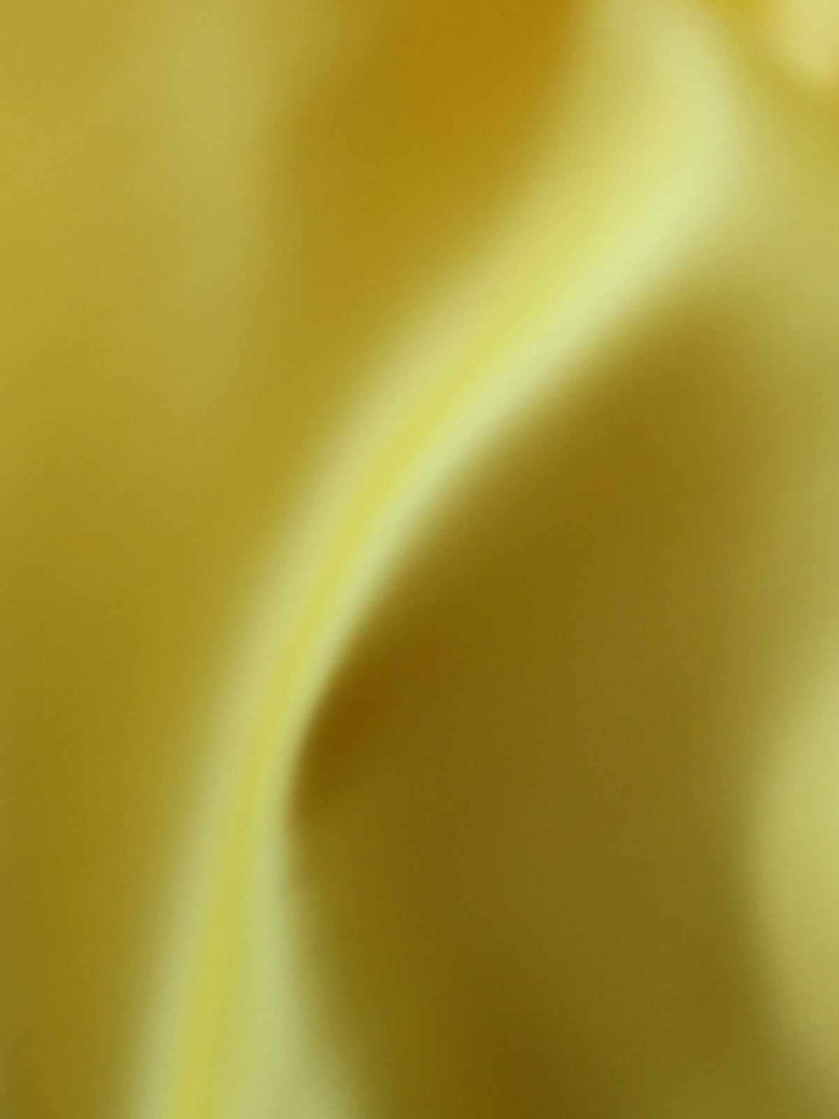 Bright Yellow Silk Satin - Magnifique